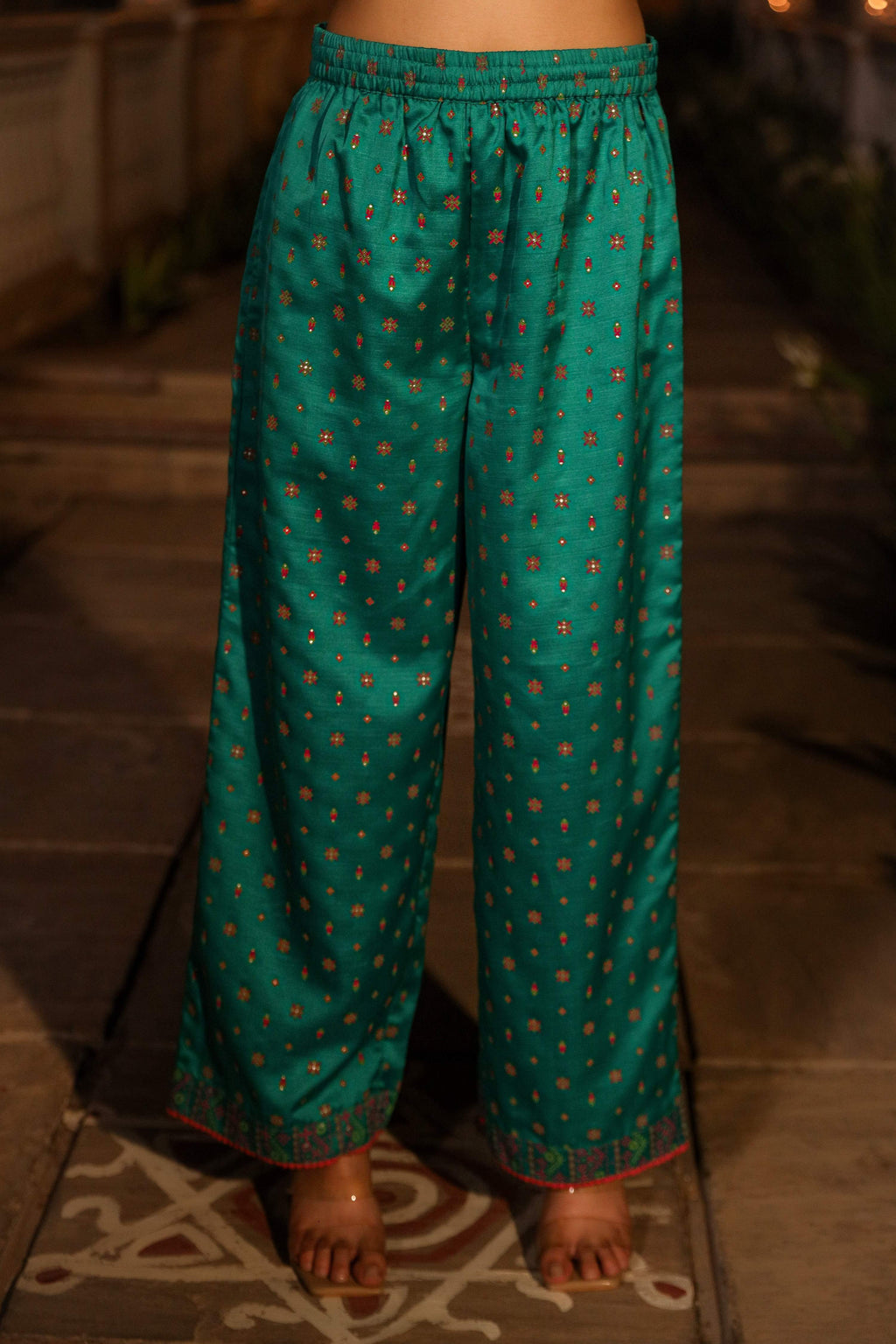 Juniper Women's Sea Green Ethnic Motif Printed Slub Satin Kurta Pant And Chiffon Dupatta Set With Buttons & Lace
