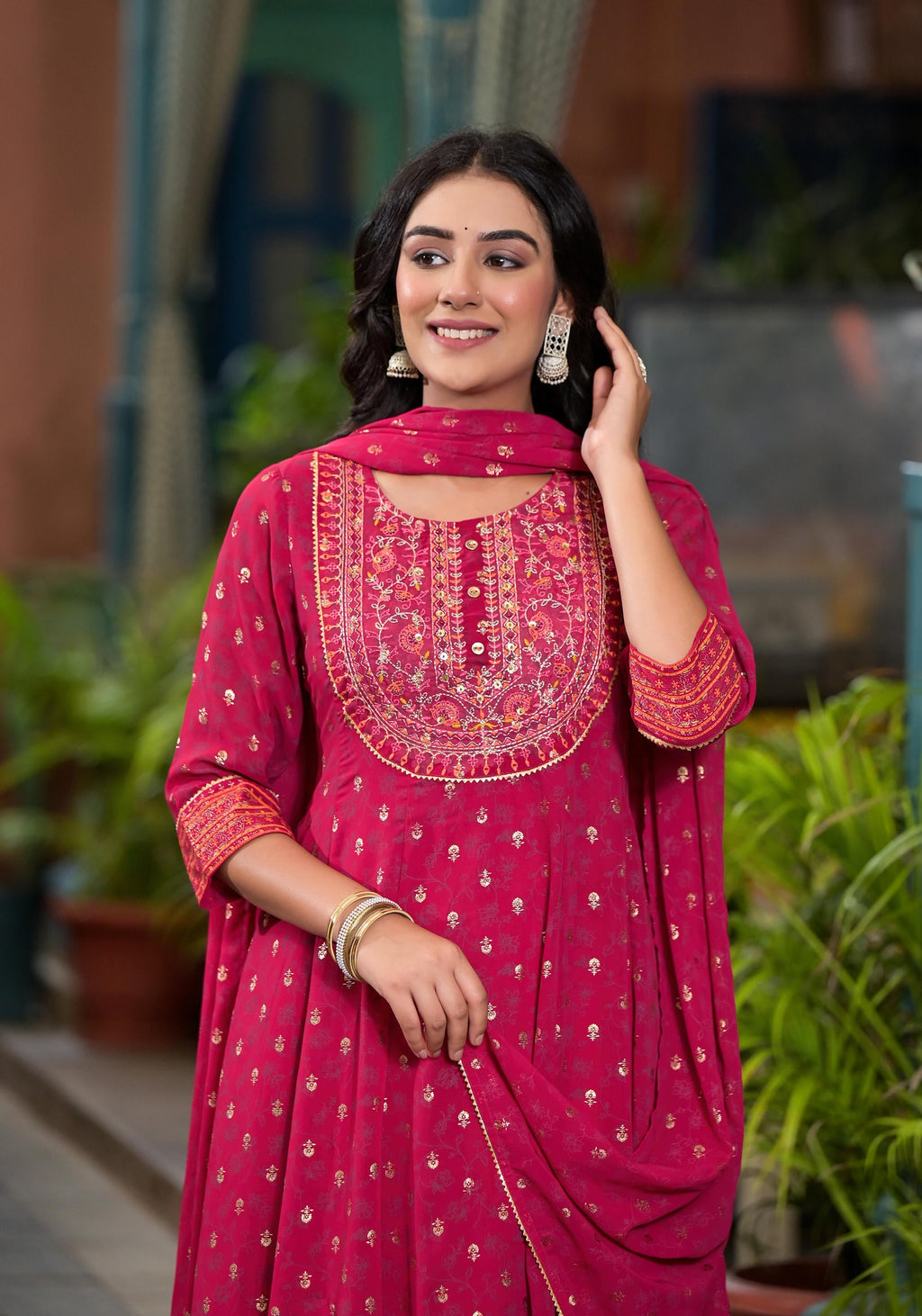 Juniper Women's Pink Georgette Printed Kurta Set