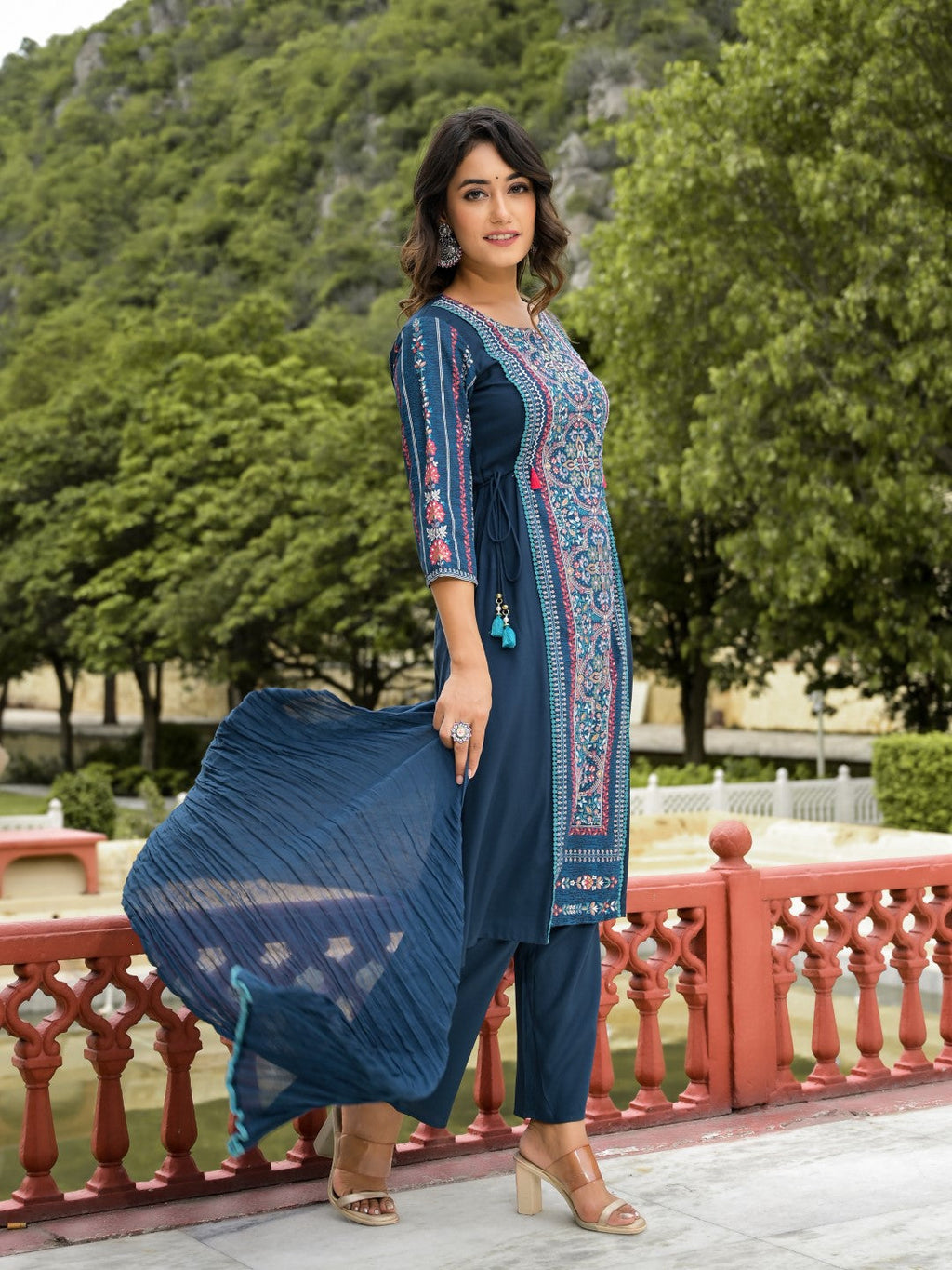 Juniper Women's Blue Floral Printed Liva Rayon Kurta Pant & Dupatta Set With Doris At Waist & Thread Work & Tassels