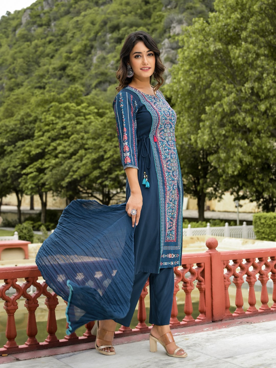 Juniper Women's Blue Floral Printed Liva Rayon Kurta Pant & Dupatta Set With Doris At Waist & Thread Work & Tassels