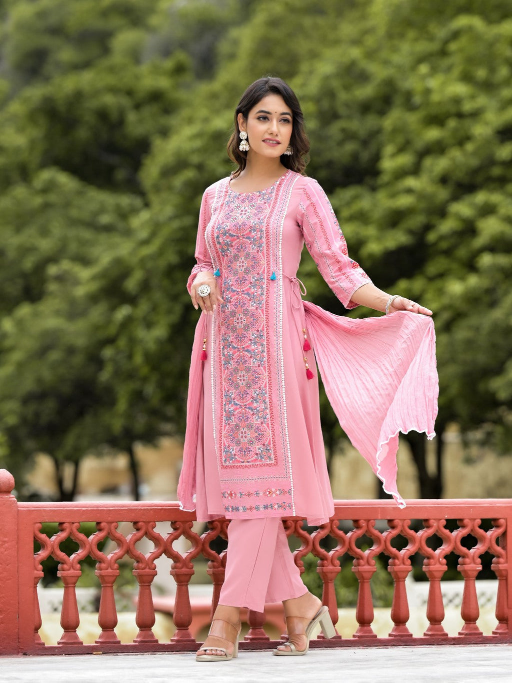 Juniper Women's Peach Floral Printed Liva Rayon Kurta Pant & Dupatta Set With Doris At Waist & Thread Work & Tassels