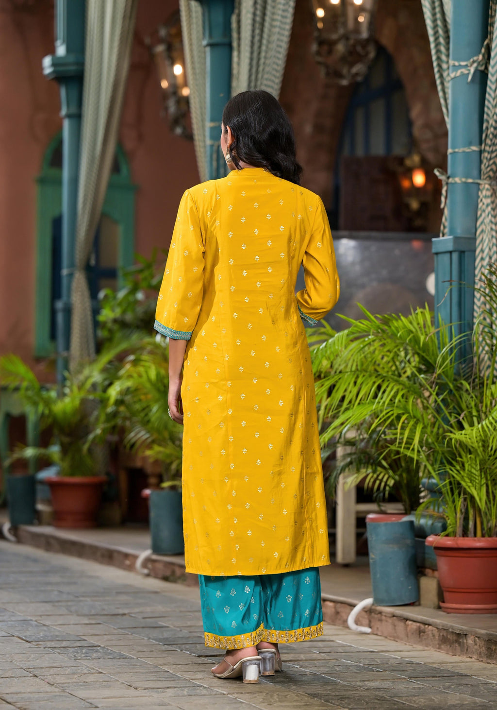 Juniper Women's Yellow Viscose Rayon Embroidered Kurta Set