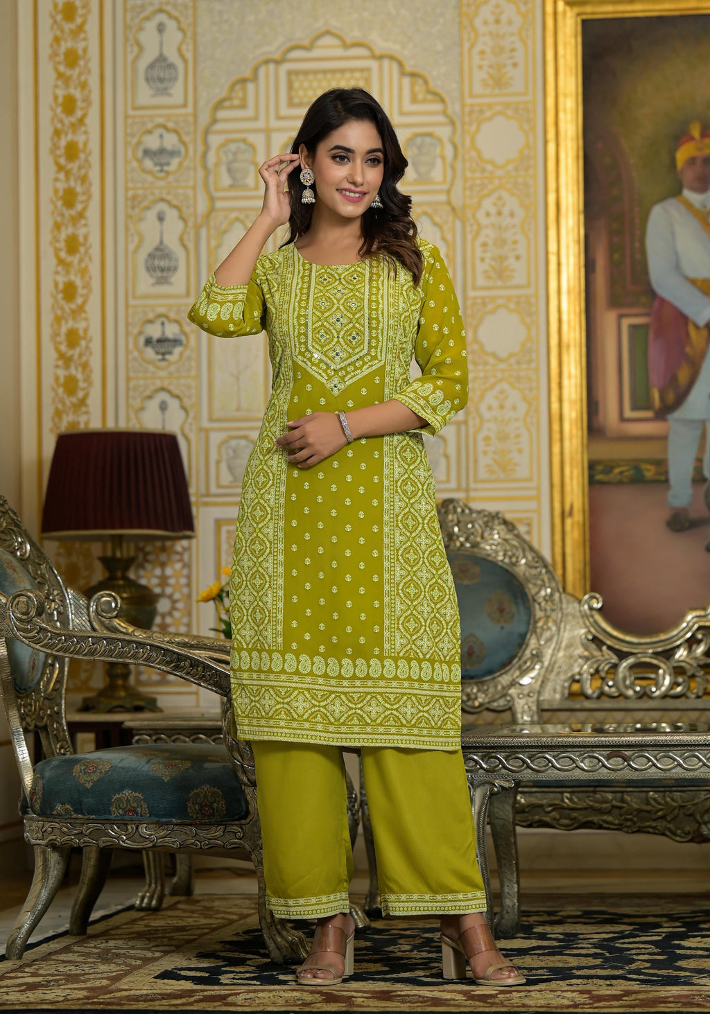Juniper Women's Green Georgette Embroidered Kurta Set