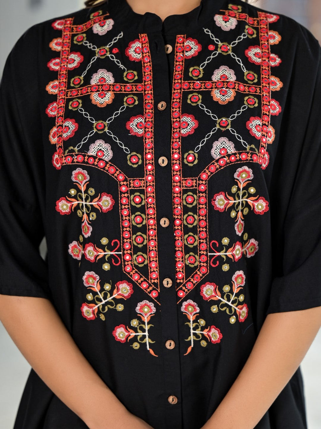 Juniper Women's Black Thread Embroidered Liva Rayon Tunic Pant Set With Mirror Work & Buttons