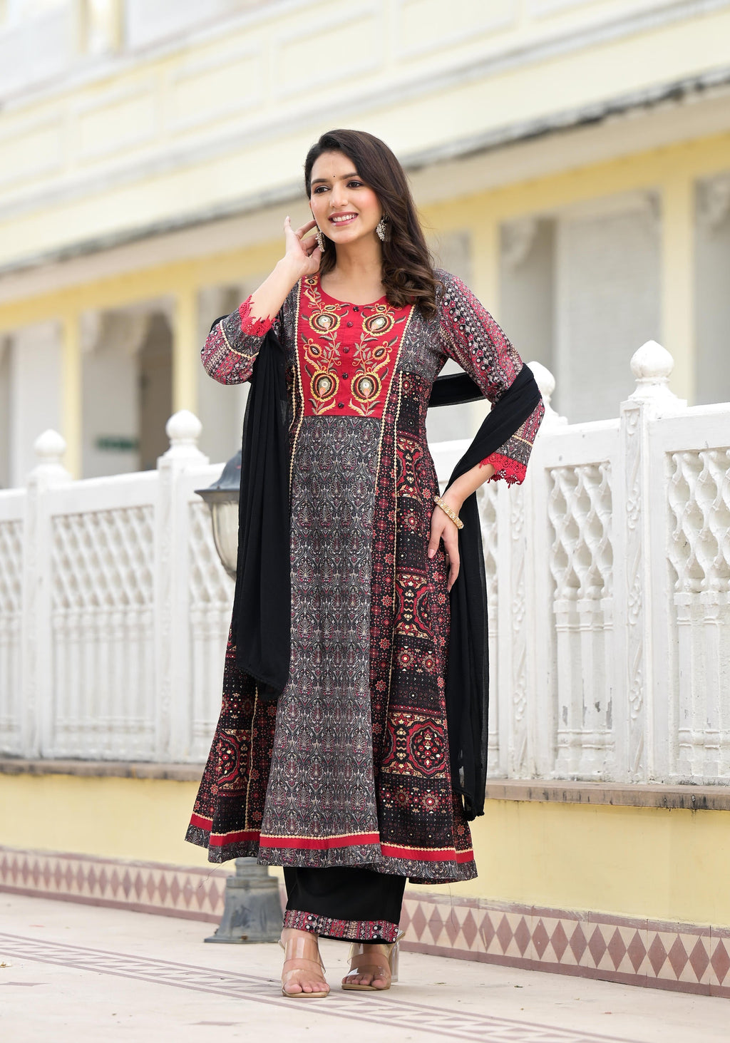 Juniper Women's Black Silk Blend Printed Kurta Set
