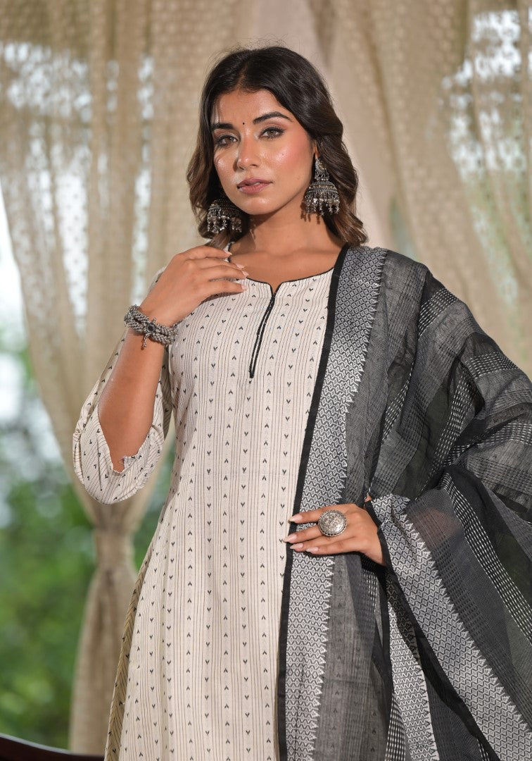 Juniper Women's Off White Geometric Printed Cotton Kurta Pant Set With Tassels On Dupatta