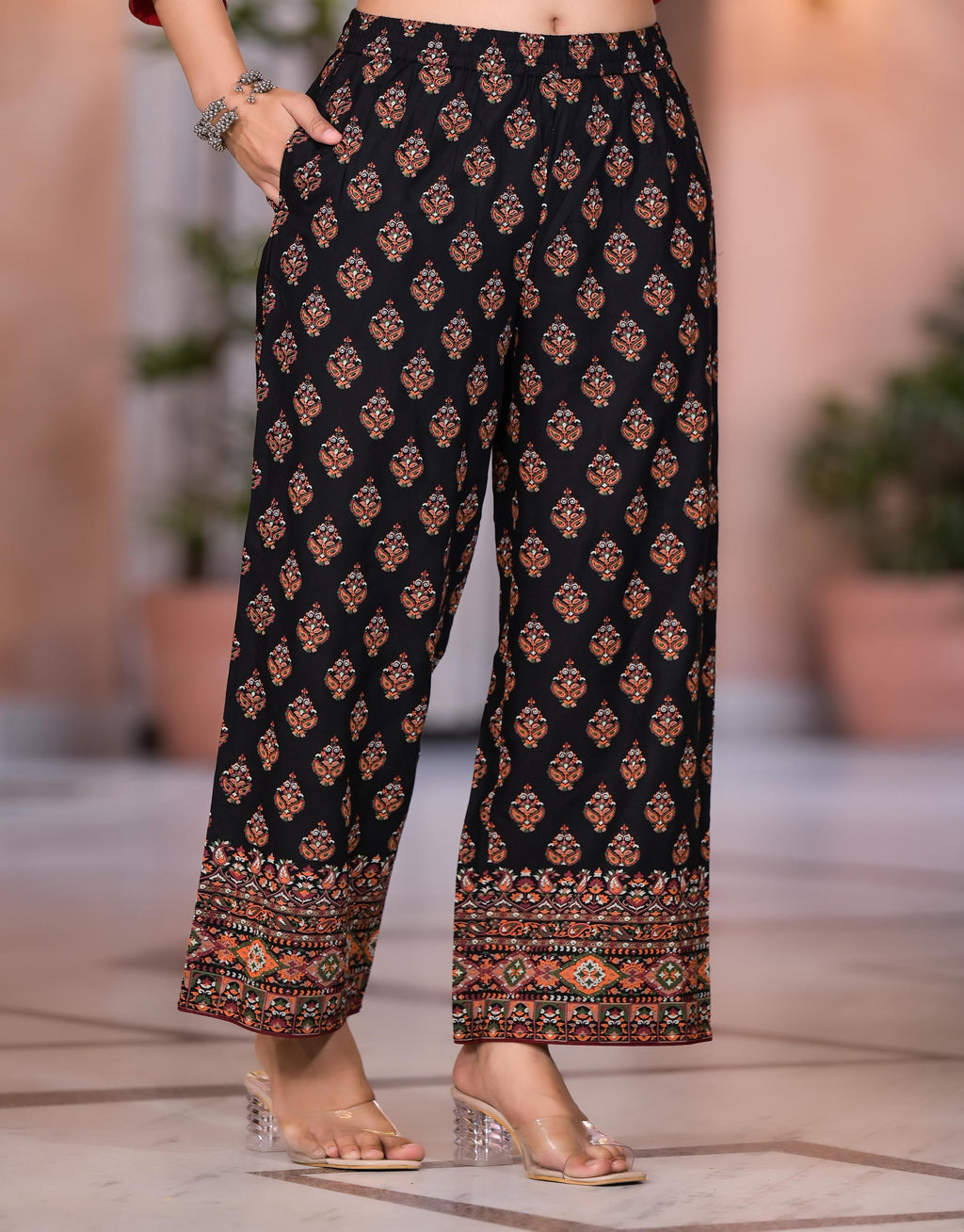 Juniper Women's Black Thread Embroidered Rayon Kurta Set With Mirror Work