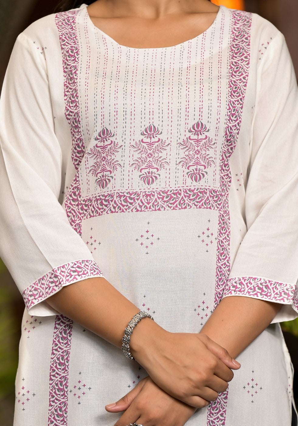 Juniper Women's White Ethnic Motif Printed Rayon Round NeckKurta With Straight Hemline