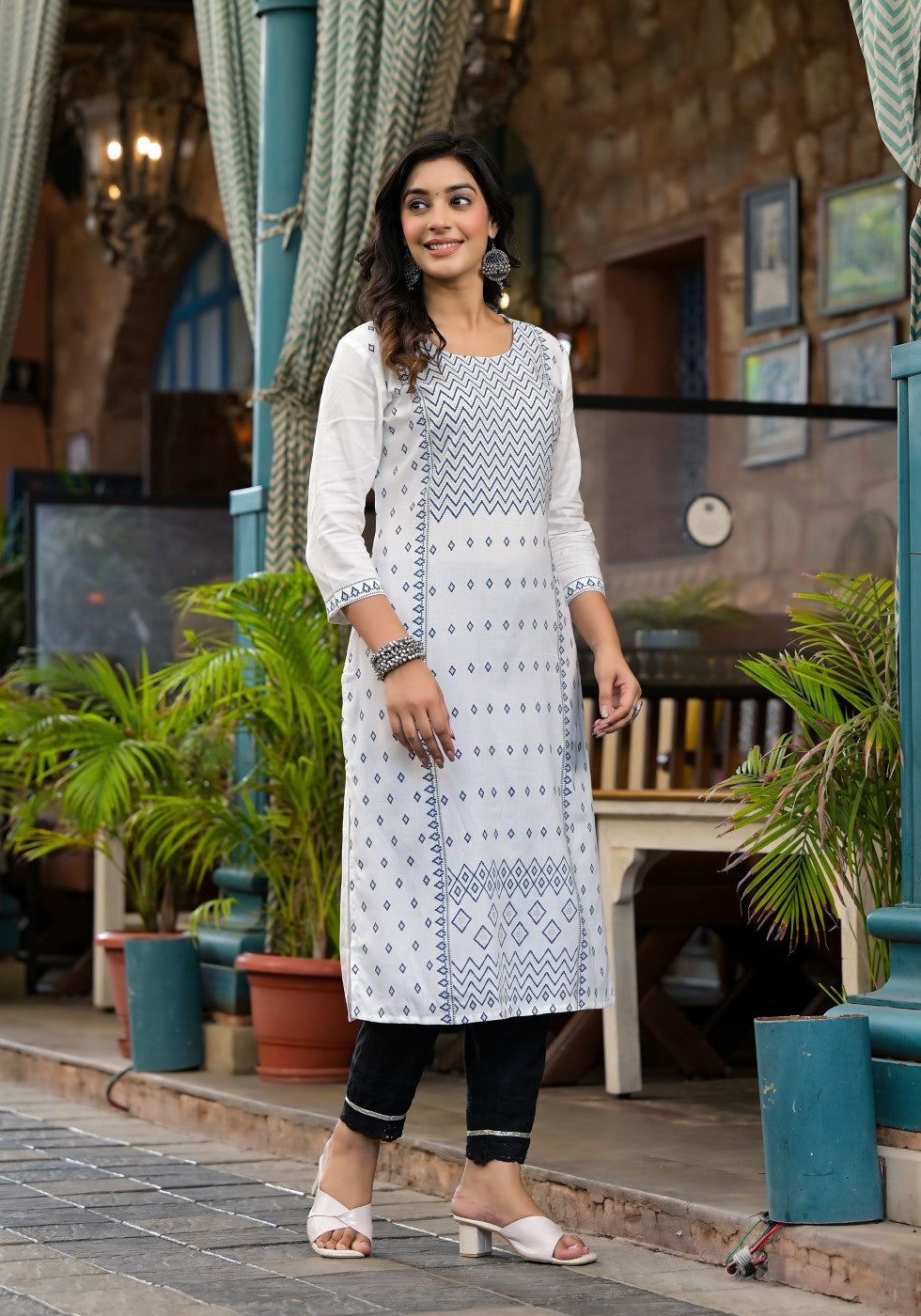 Juniper Women's White Ethnic Motif Printed Rayon Kurta With Straight Hemline
