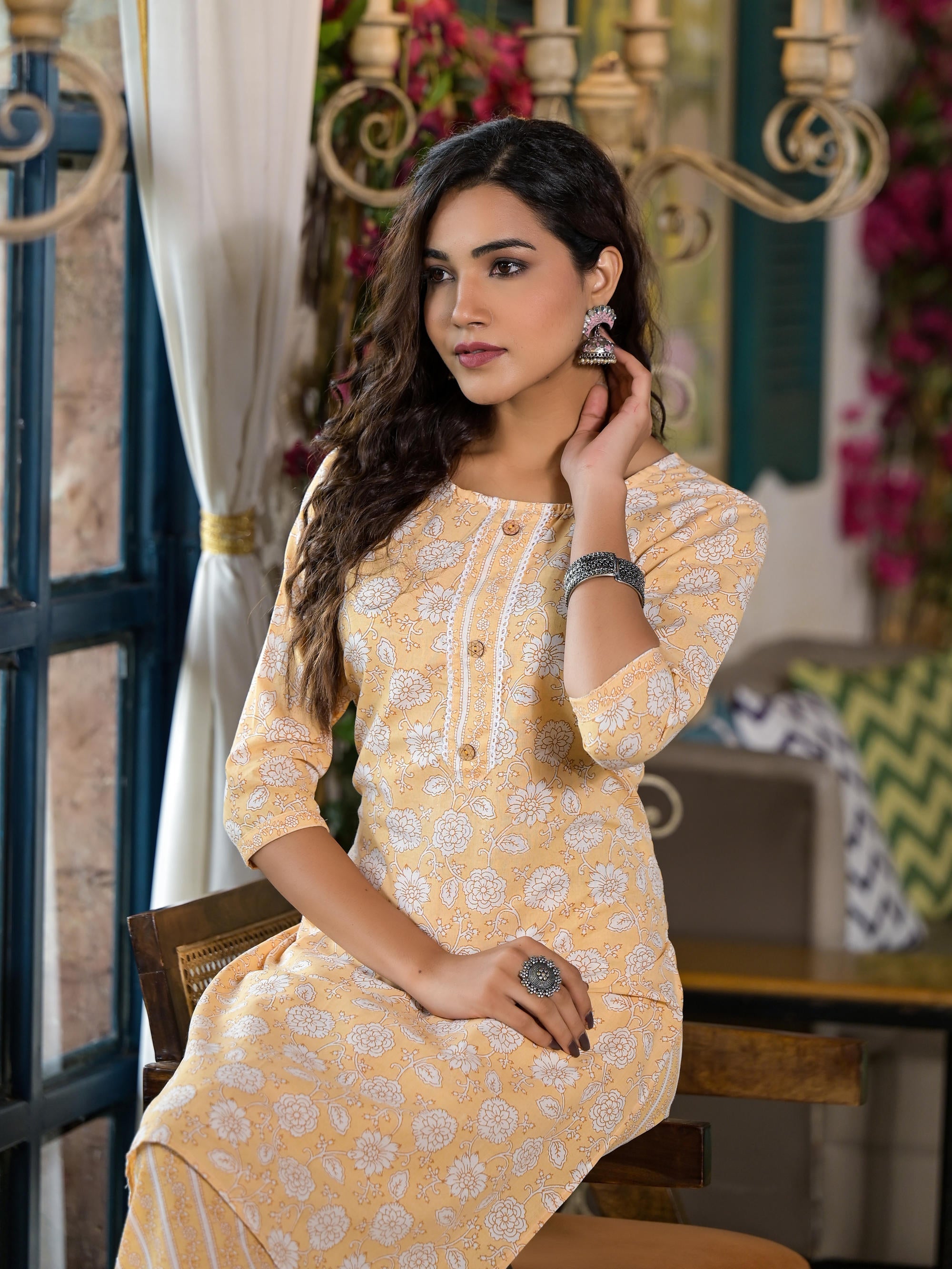 Juniper Women's Brown Floral Printed Cotton Kurta & Pant Set With Lace & Buttons