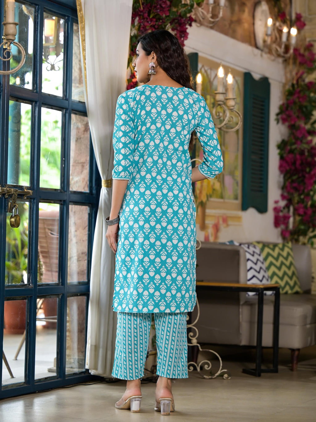 Juniper Women's Teal Ethnic Motif Printed Cotton Kurta & Pants Set With Lace