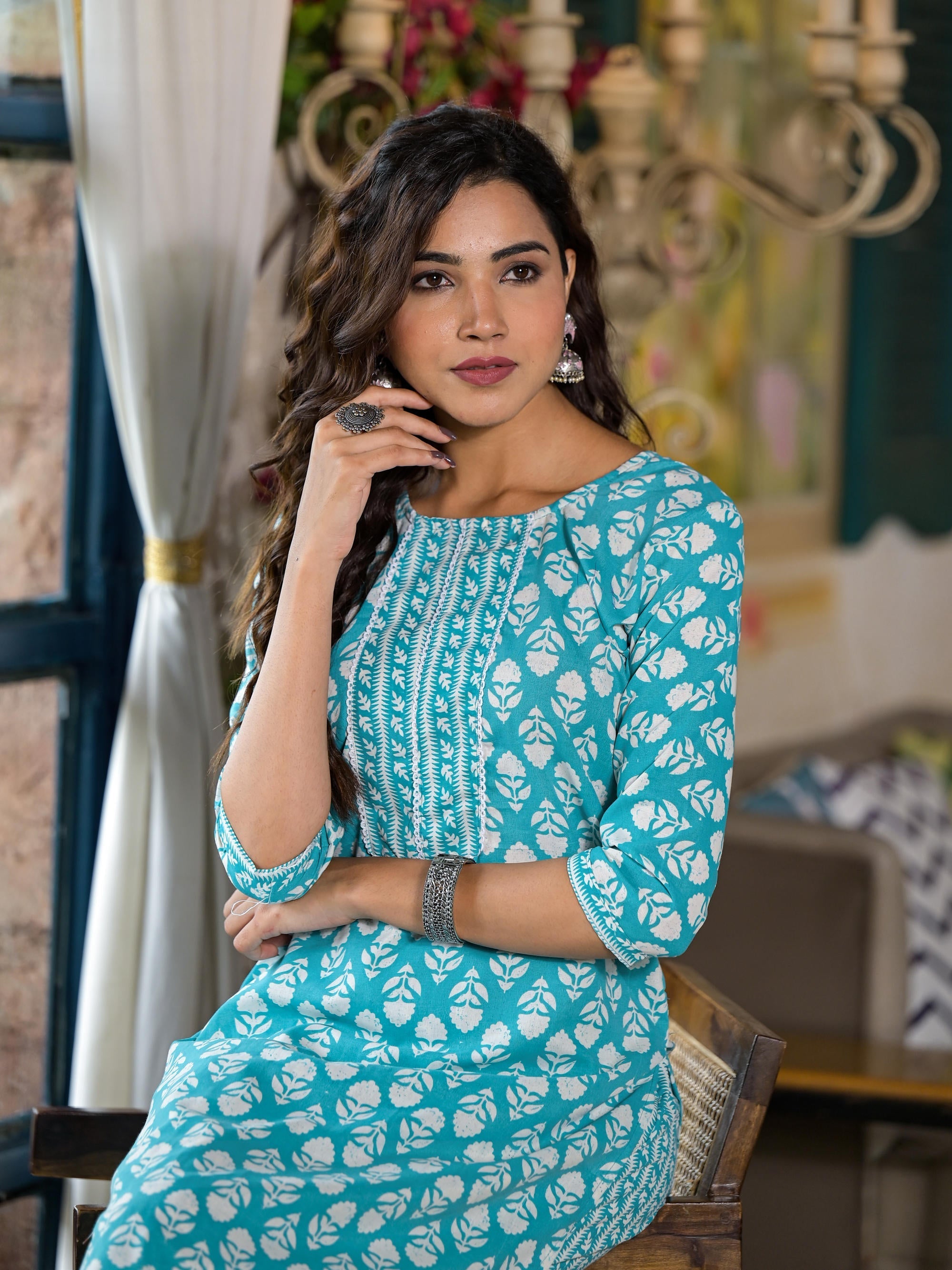 Juniper Women's Teal Ethnic Motif Printed Cotton Kurta & Pants Set With Lace