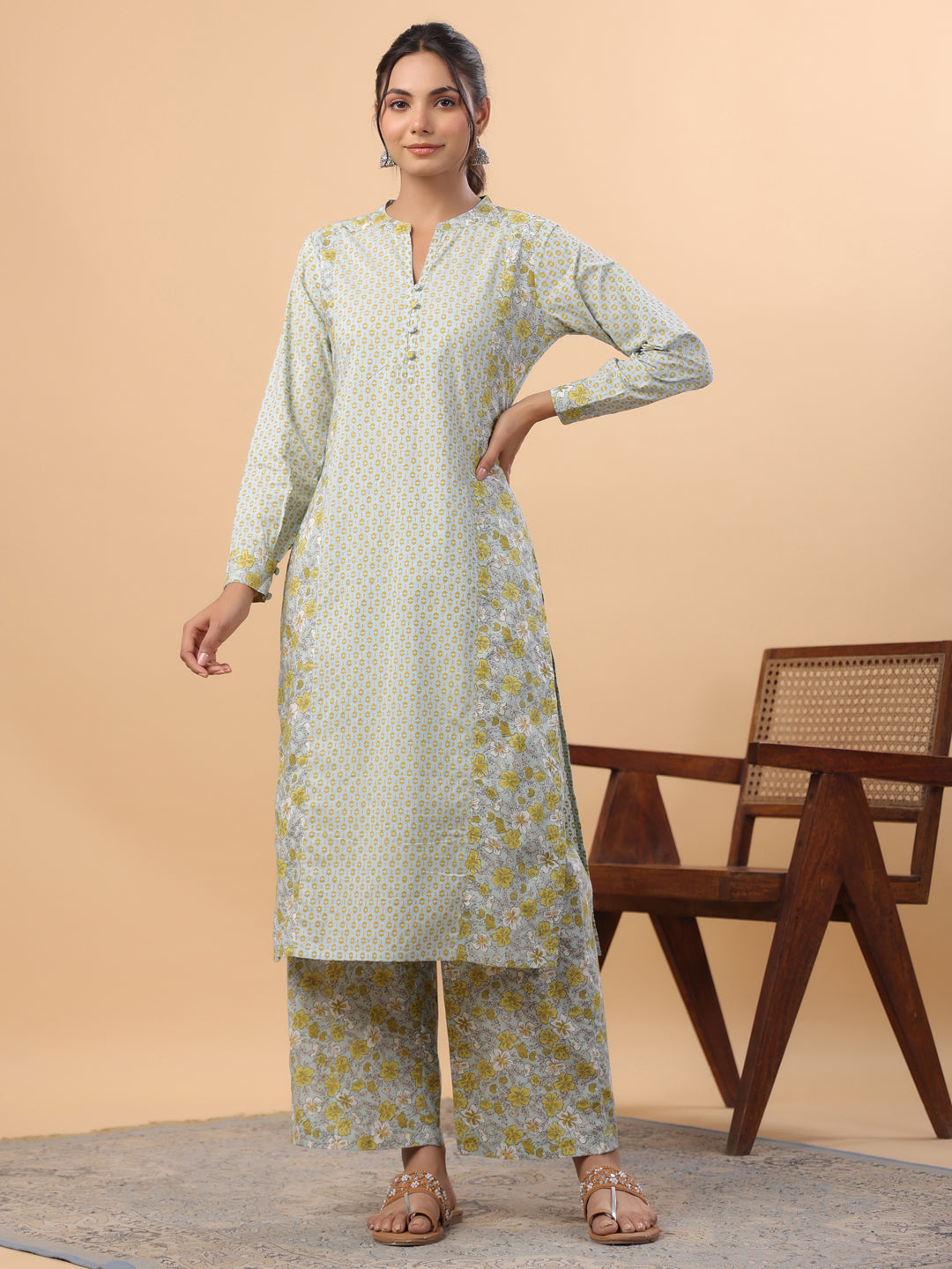 Janasya Regular Cambric Light Blue Floral Mandarin Collar Set