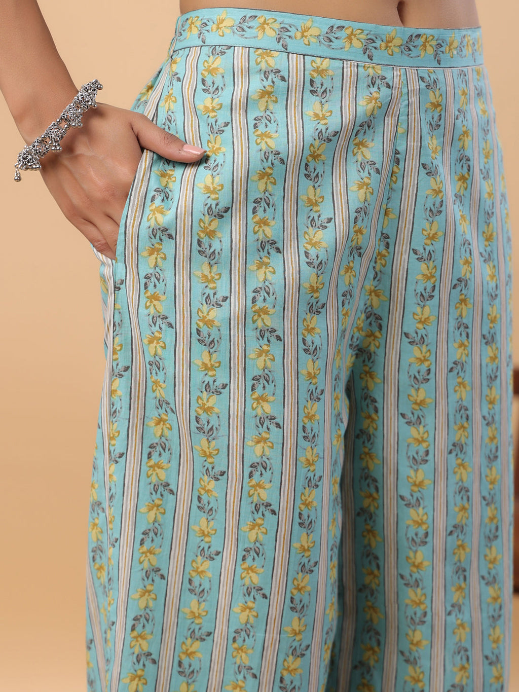 Janasya Regular Cambric Light Blue Floral Notch Neck Set