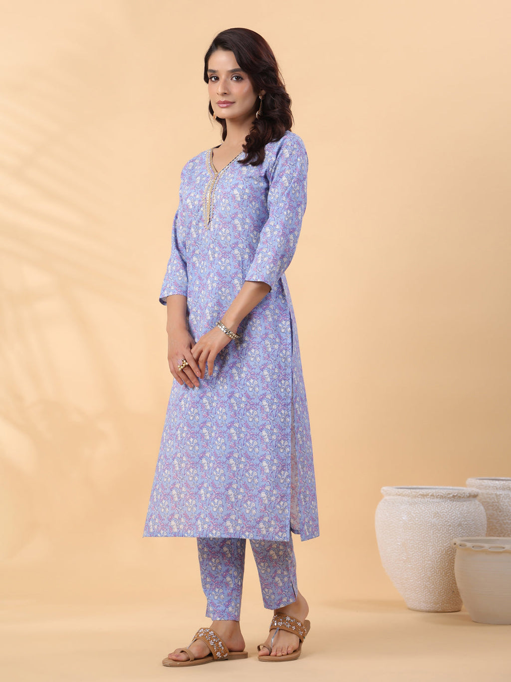 Janasya Ice Blue Cambric Floral Kurta Set