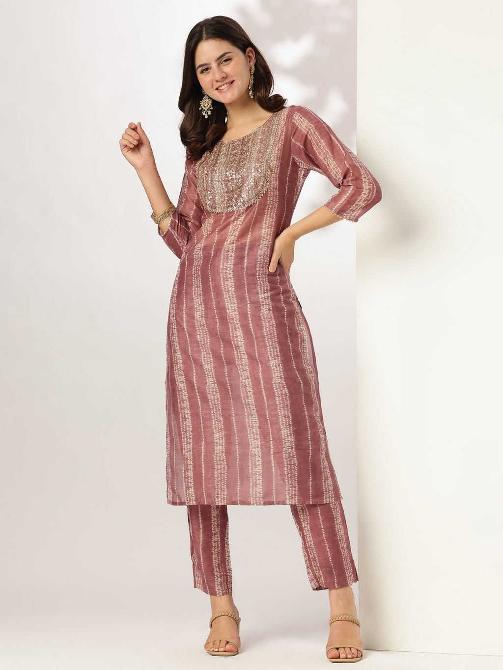 Janasya Dark Silk Blend Tie & dye Straight Kurta Set