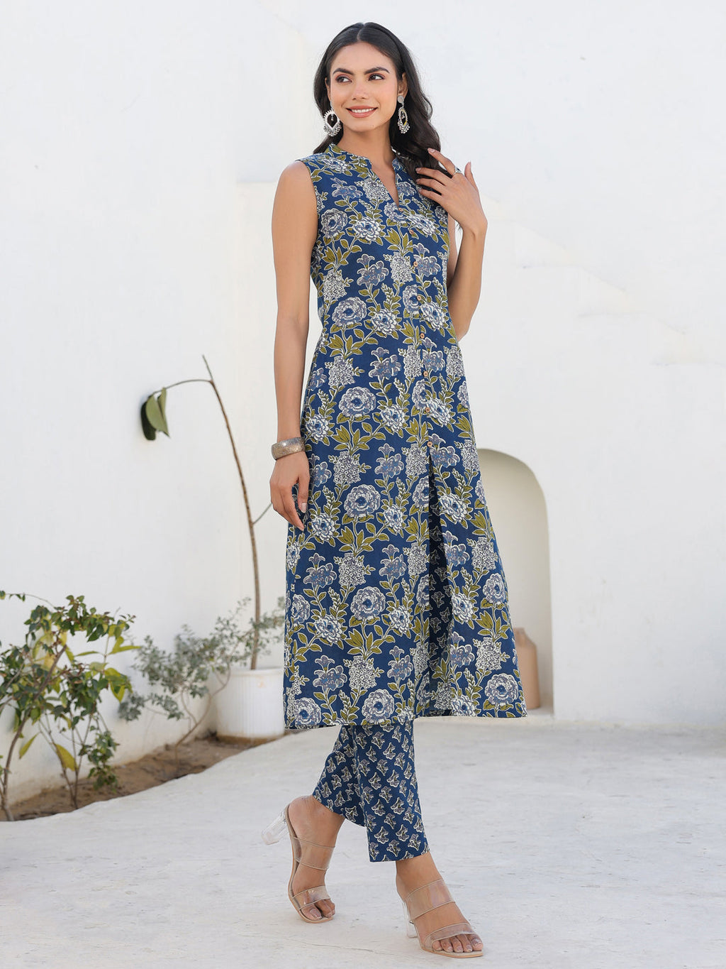 Janasya Dark Cotton Floral A-Line Kurta Set