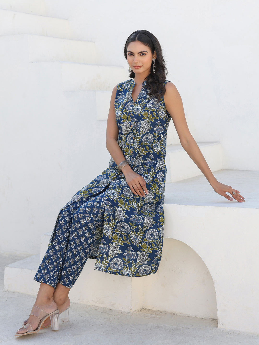 Janasya Dark Cotton Floral A-Line Kurta Set