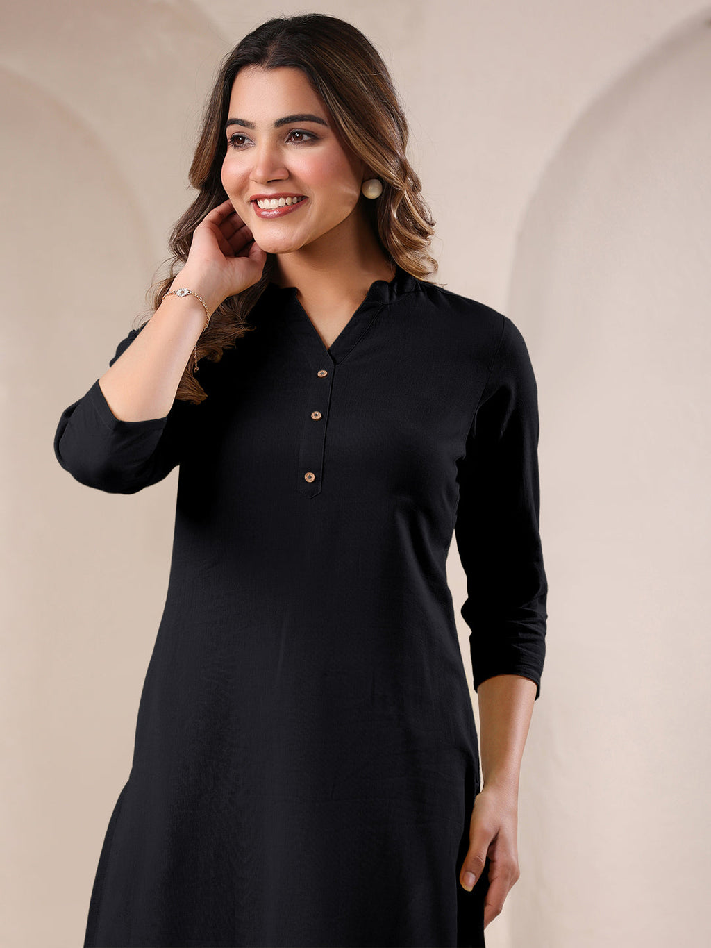 Janasya Light Cotton Solid Straight Kurta