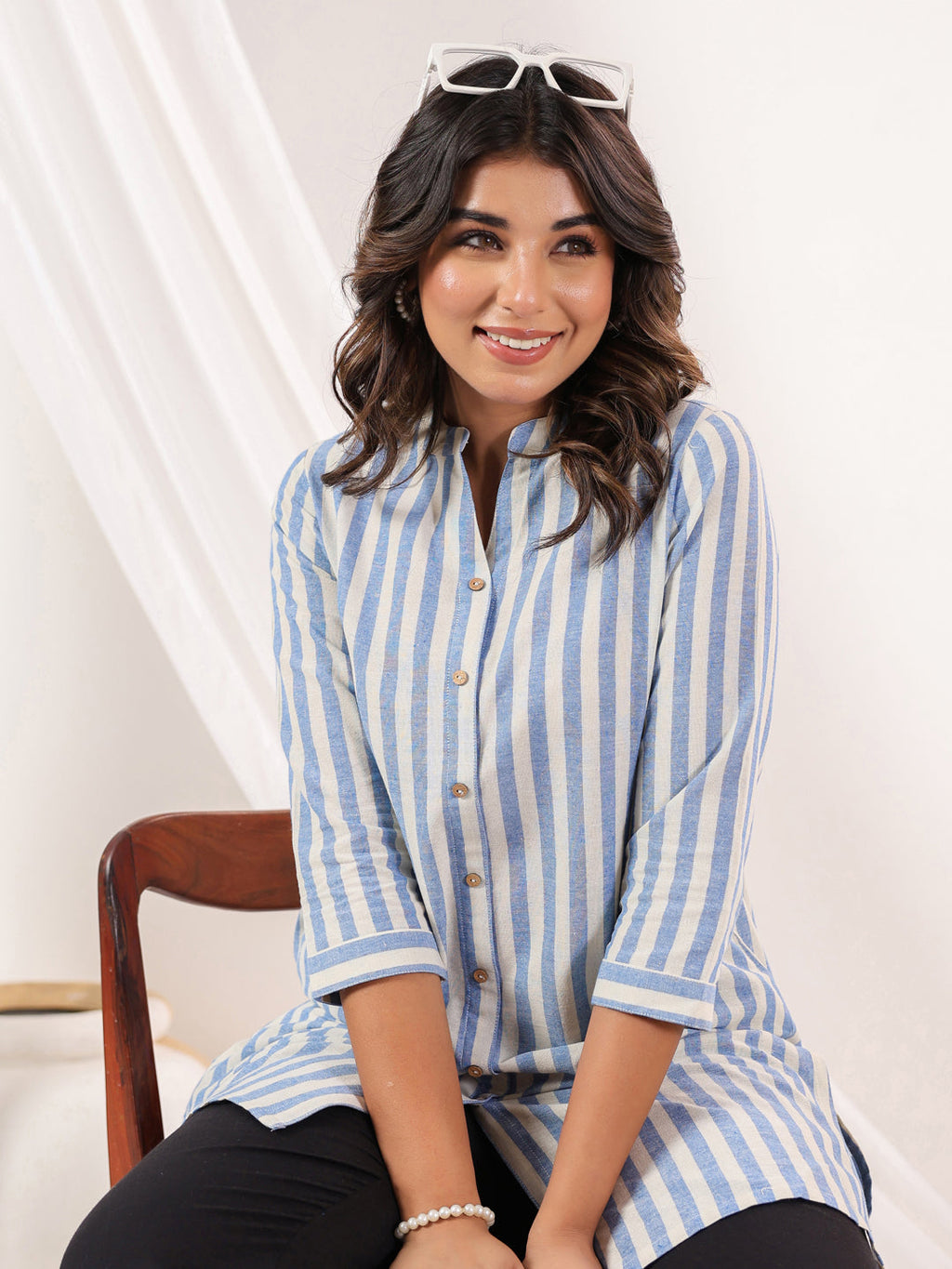 Janasya Light Cotton Striped Straight Kurta
