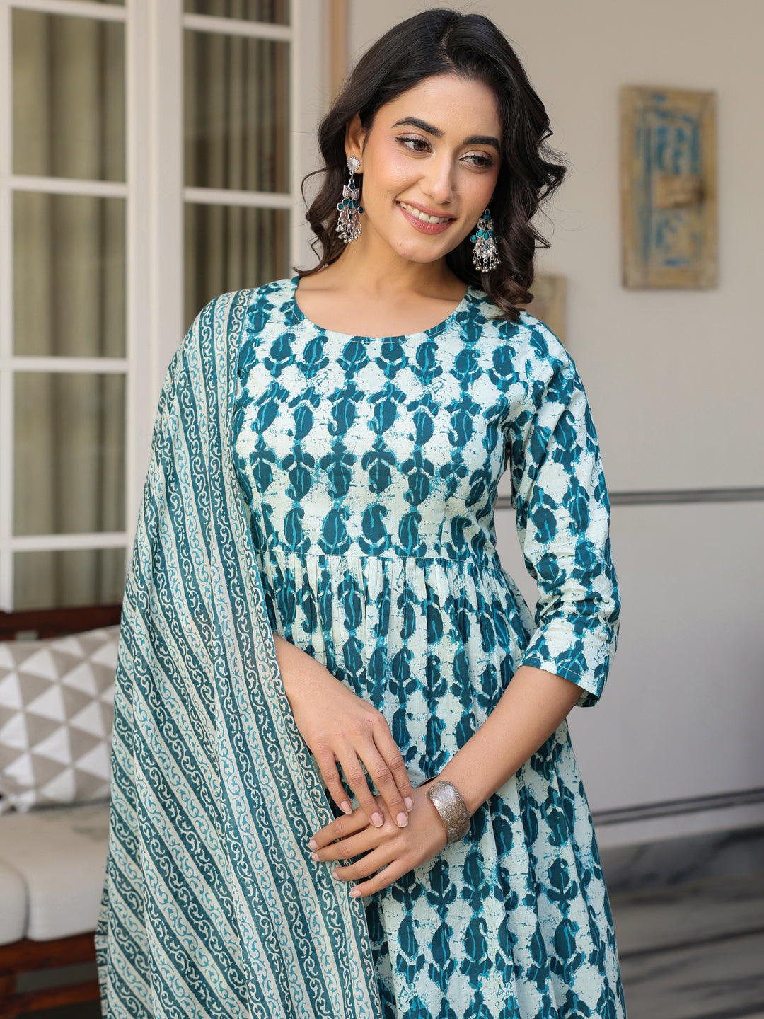 Janasya Dark Cotton Abstract A-Line Kurta Set