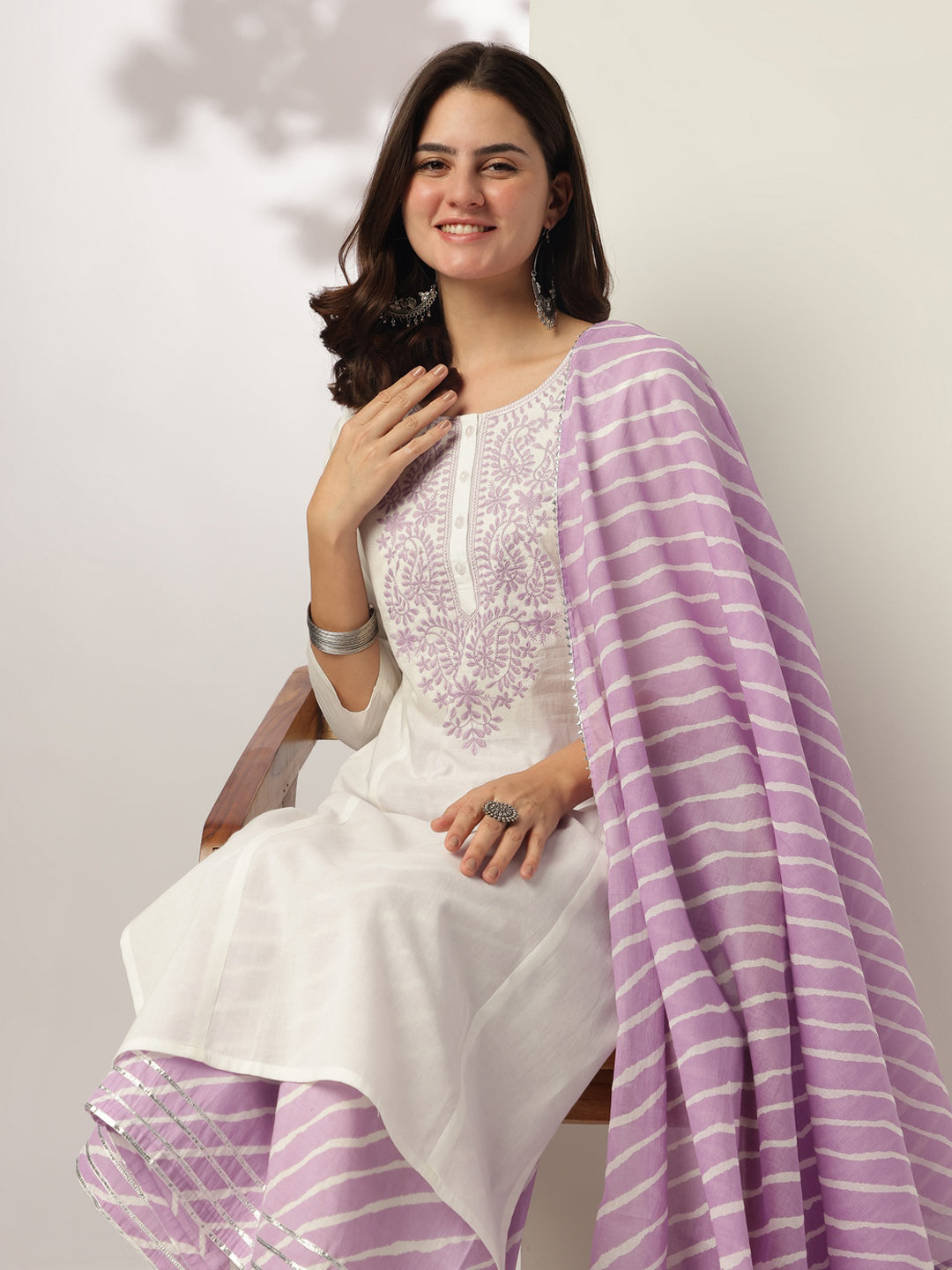 Janasya Light Cotton Yoke Embroidery Straight Kurta Set