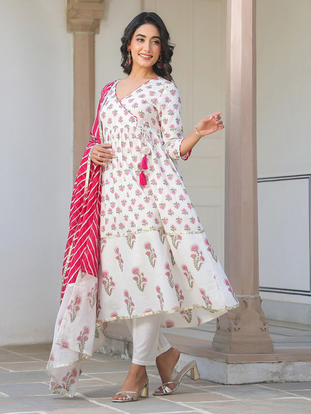 Janasya Light Cotton Floral Angrakha Kurta Set