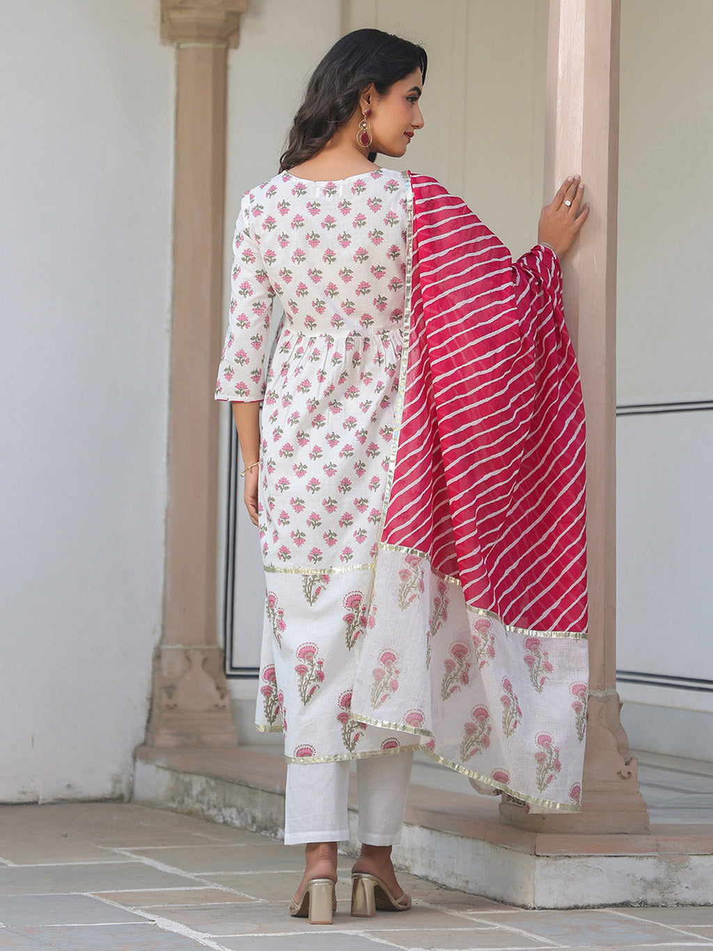 Janasya Light Cotton Floral Angrakha Kurta Set