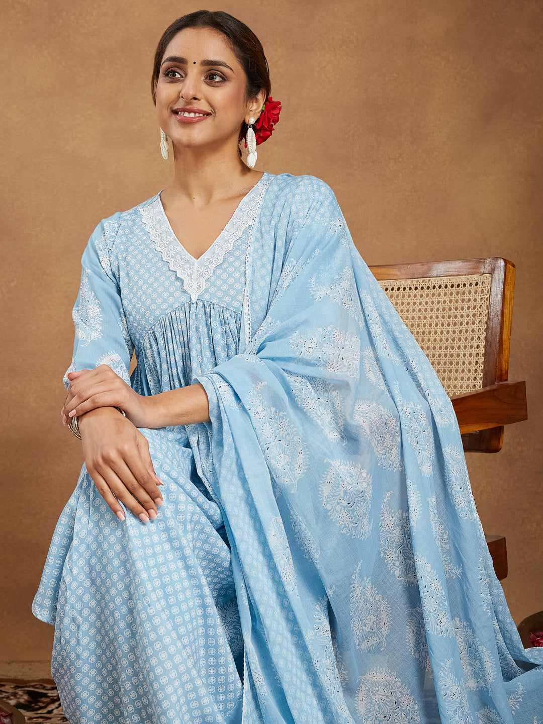 Janasya Light Rayon Ethnic Motifs A-Line Kurta Set