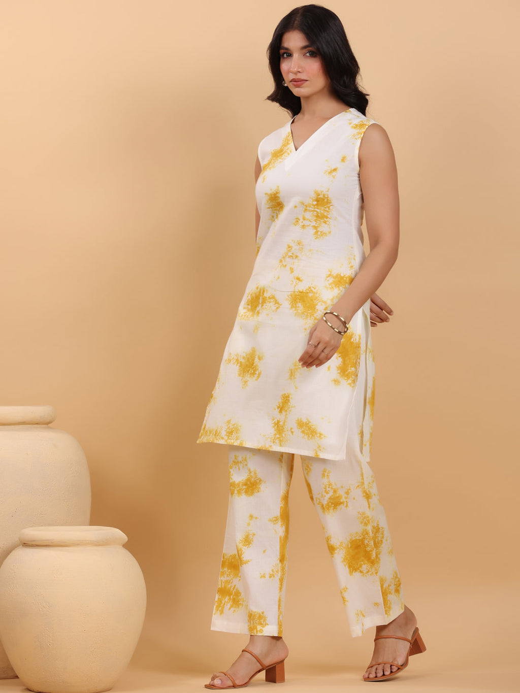 Janasya Bright Cotton Tie & dye Straight Kurta Set