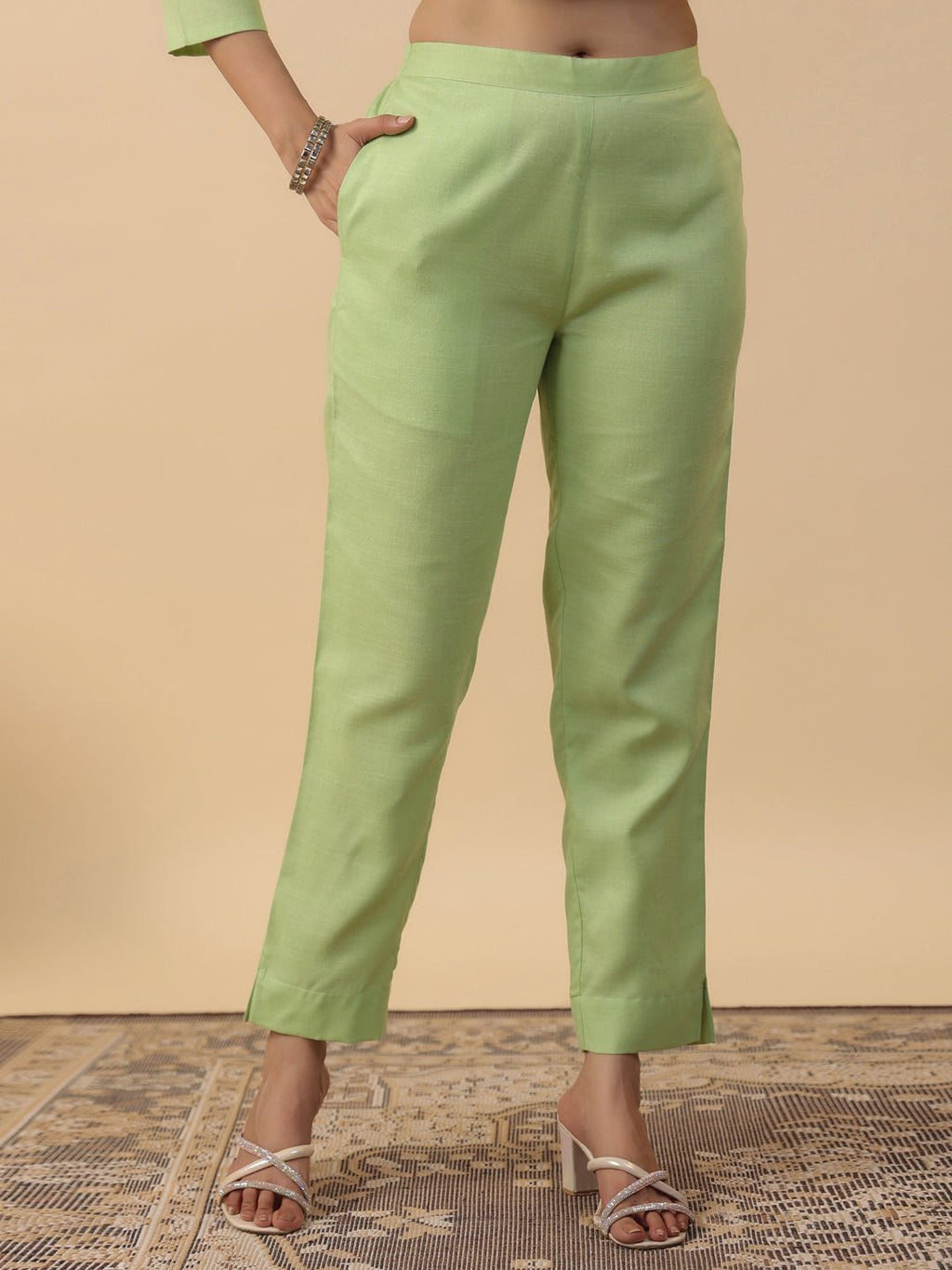 Janasya Bright Cotton Blend Yoke Embroidery Straight Kurta Set