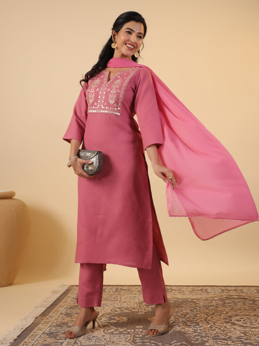 Janasya Light Cotton Blend Yoke Embroidery Straight Kurta Set
