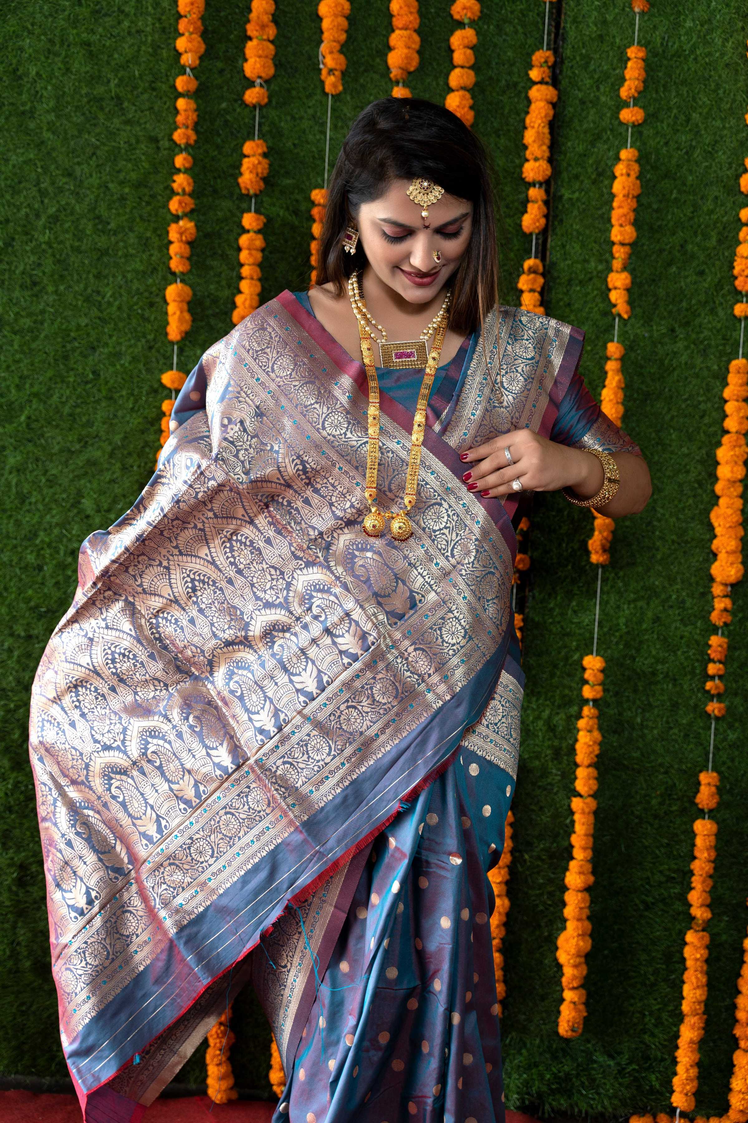 Jyoti Fashion Women's Grey Handloom Banarasi Silk Zari Woven Saree with Blouse
