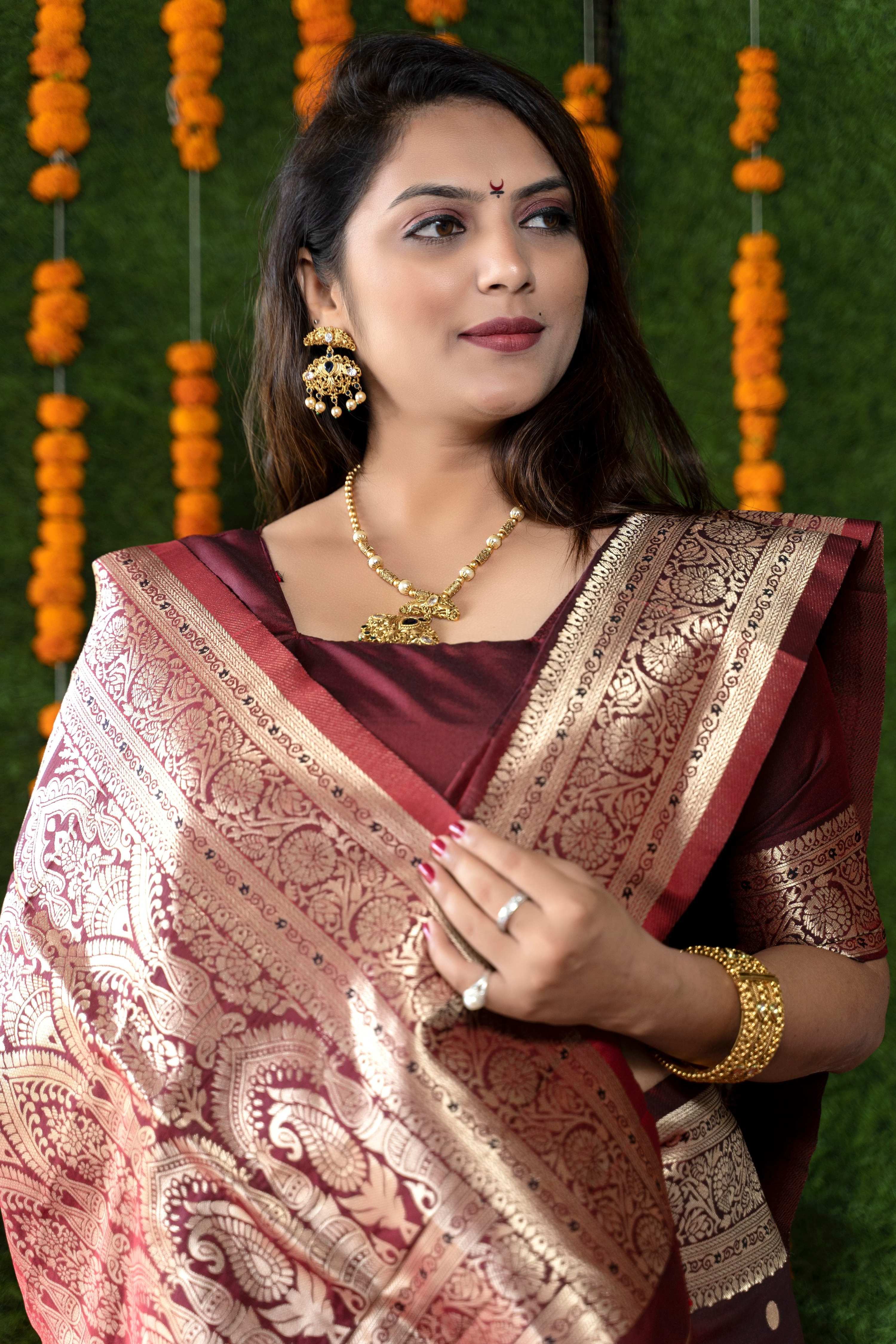 Jyoti Fashion Women's Maroon Handloom Banarasi Silk Zari Woven Saree with Blouse