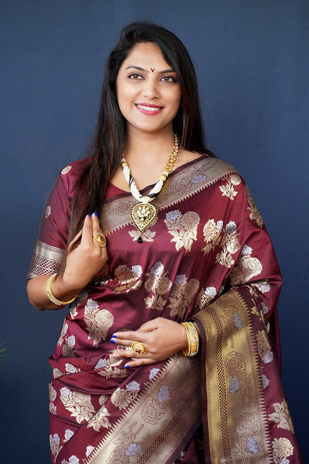 Jyoti Fashion Women's Maroon Handloom Banarasi Silk Zari Woven Saree with Blouse