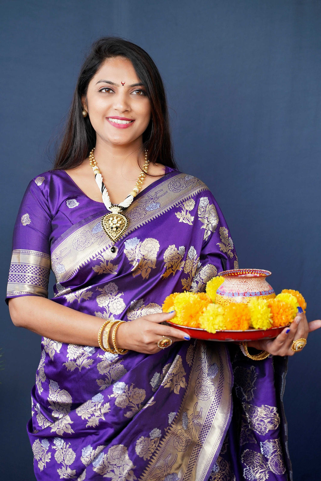 Jyoti Fashion Women's Purple Handloom Banarasi Silk Zari Woven Saree with Blouse