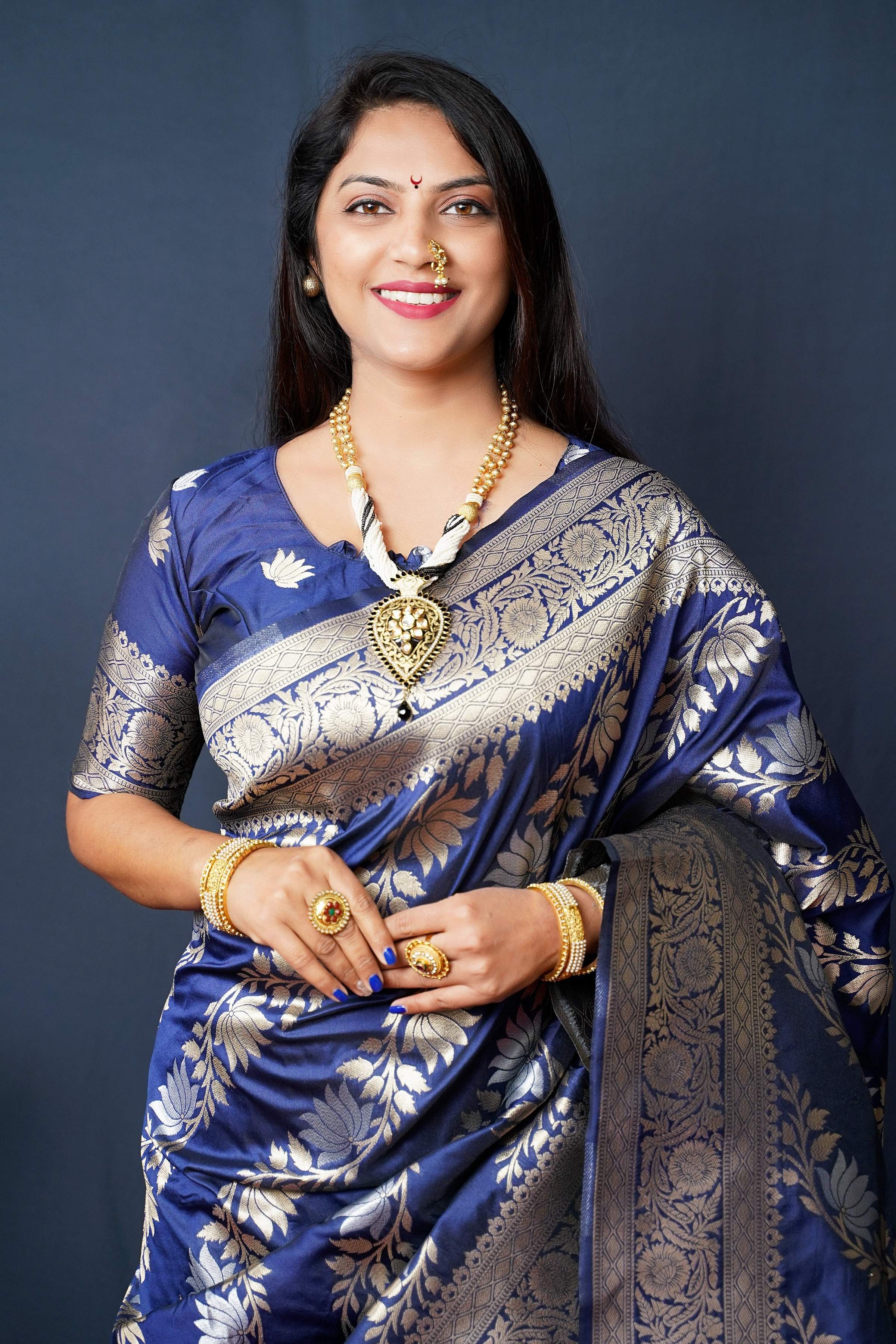 Jyoti Fashion Women's Navy Blue Handloom Banarasi Silk Zari Woven Saree with Blouse