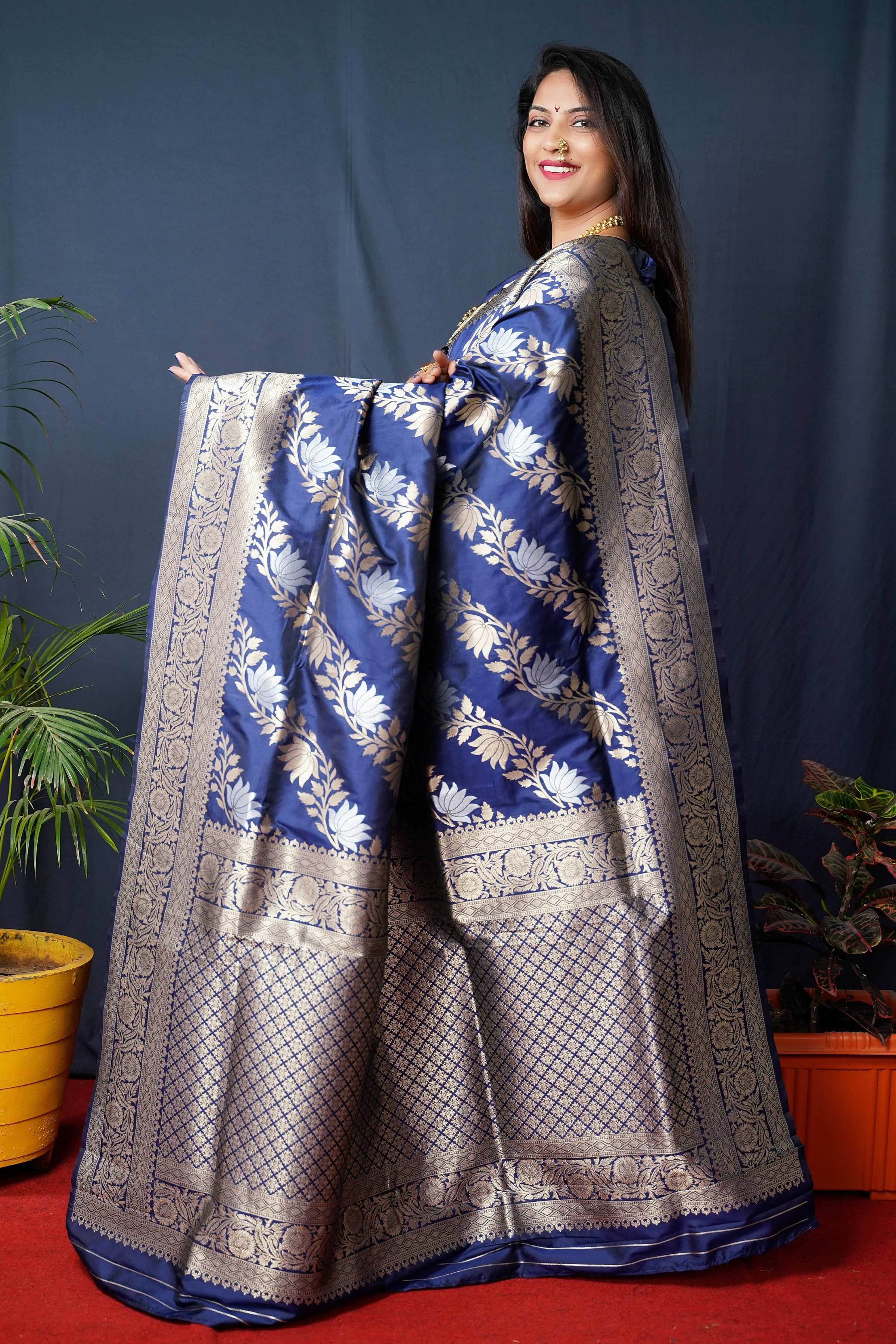 Jyoti Fashion Women's Navy Blue Handloom Banarasi Silk Zari Woven Saree with Blouse