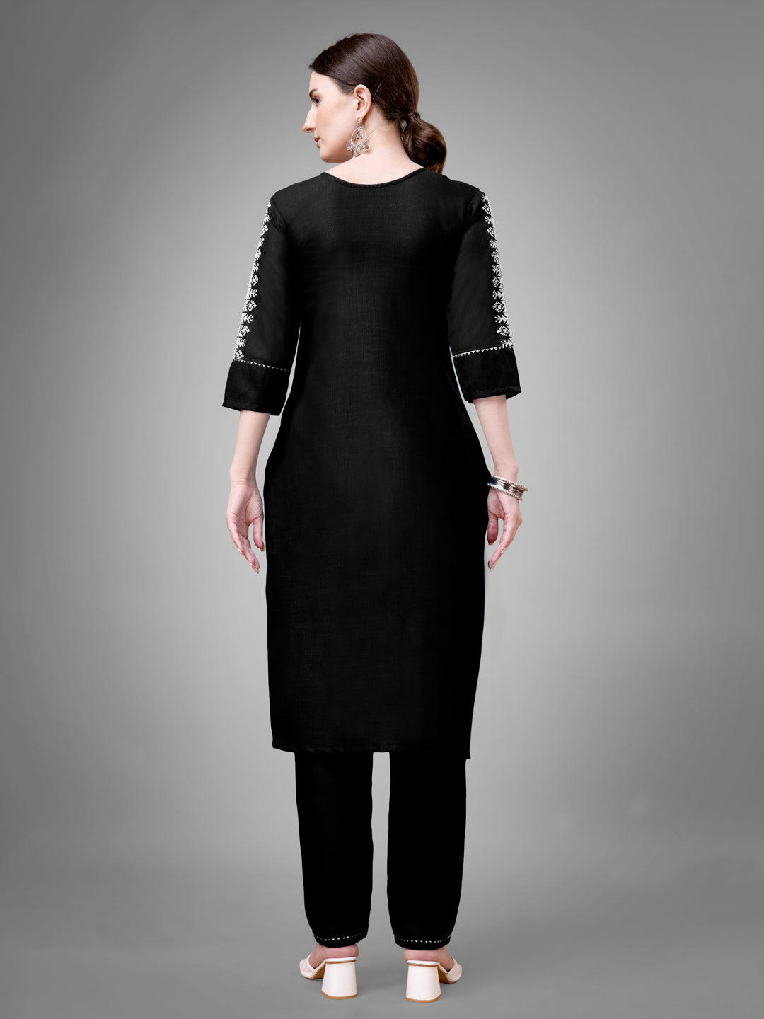 Jyoti Fashion Women's Black Cotton Blend Sequins with Embroidered Kurta Set