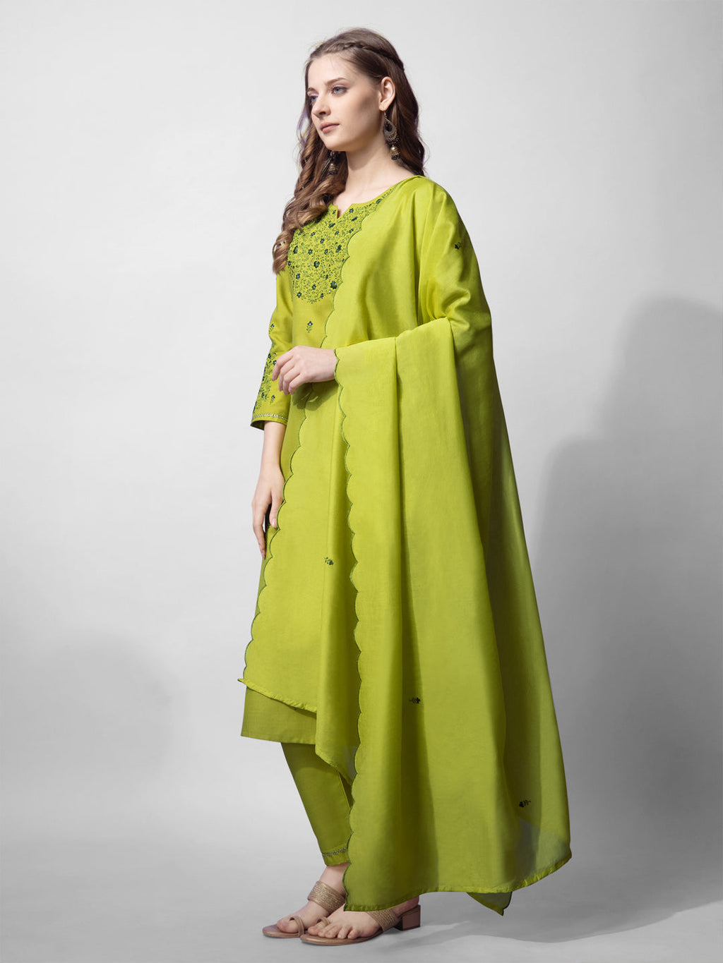 Jyoti Fashion Women's Parrot Green Cotton Blend Embroidered Kurta Set