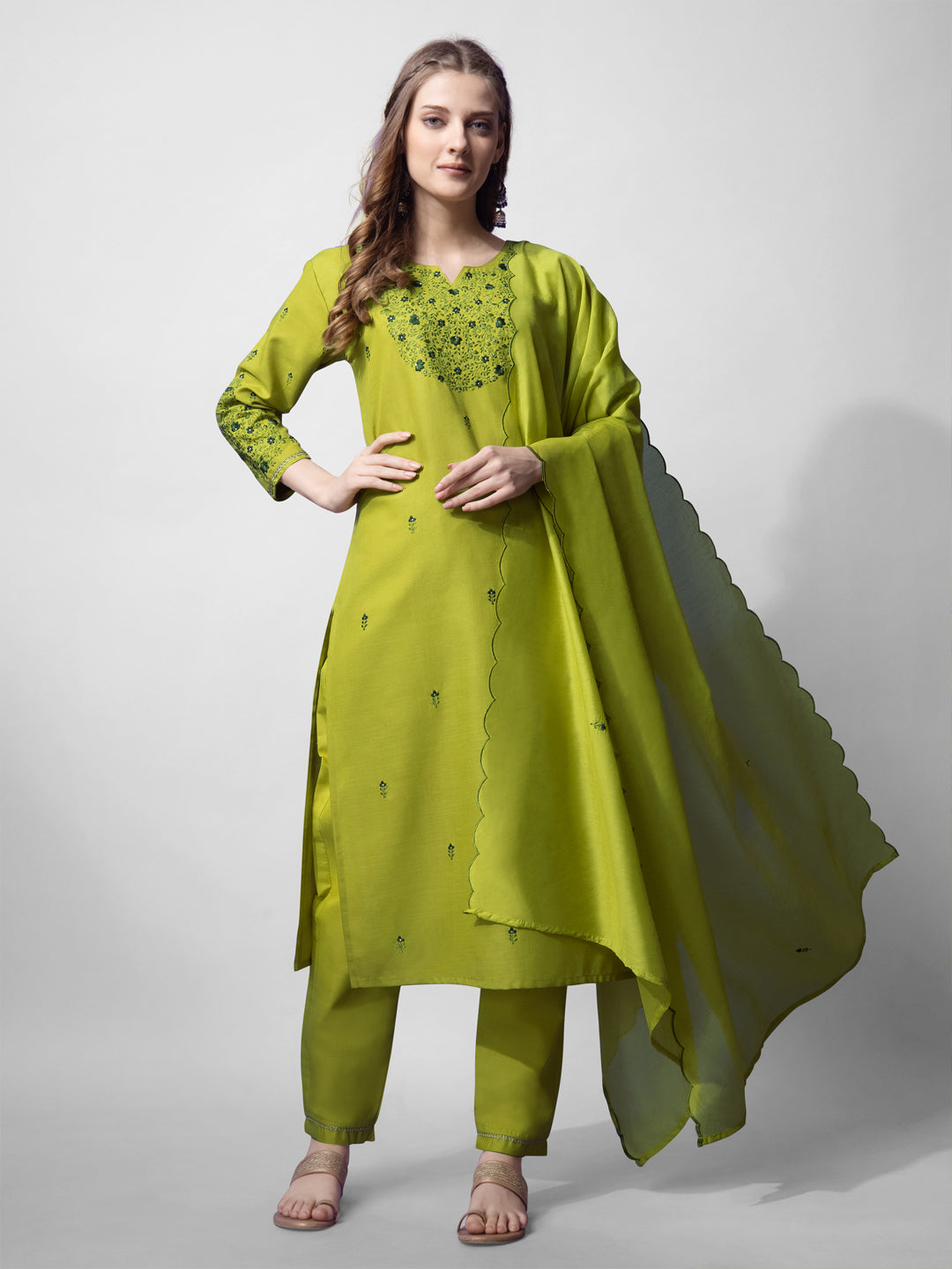 Jyoti Fashion Women's Parrot Green Cotton Blend Embroidered Kurta Set