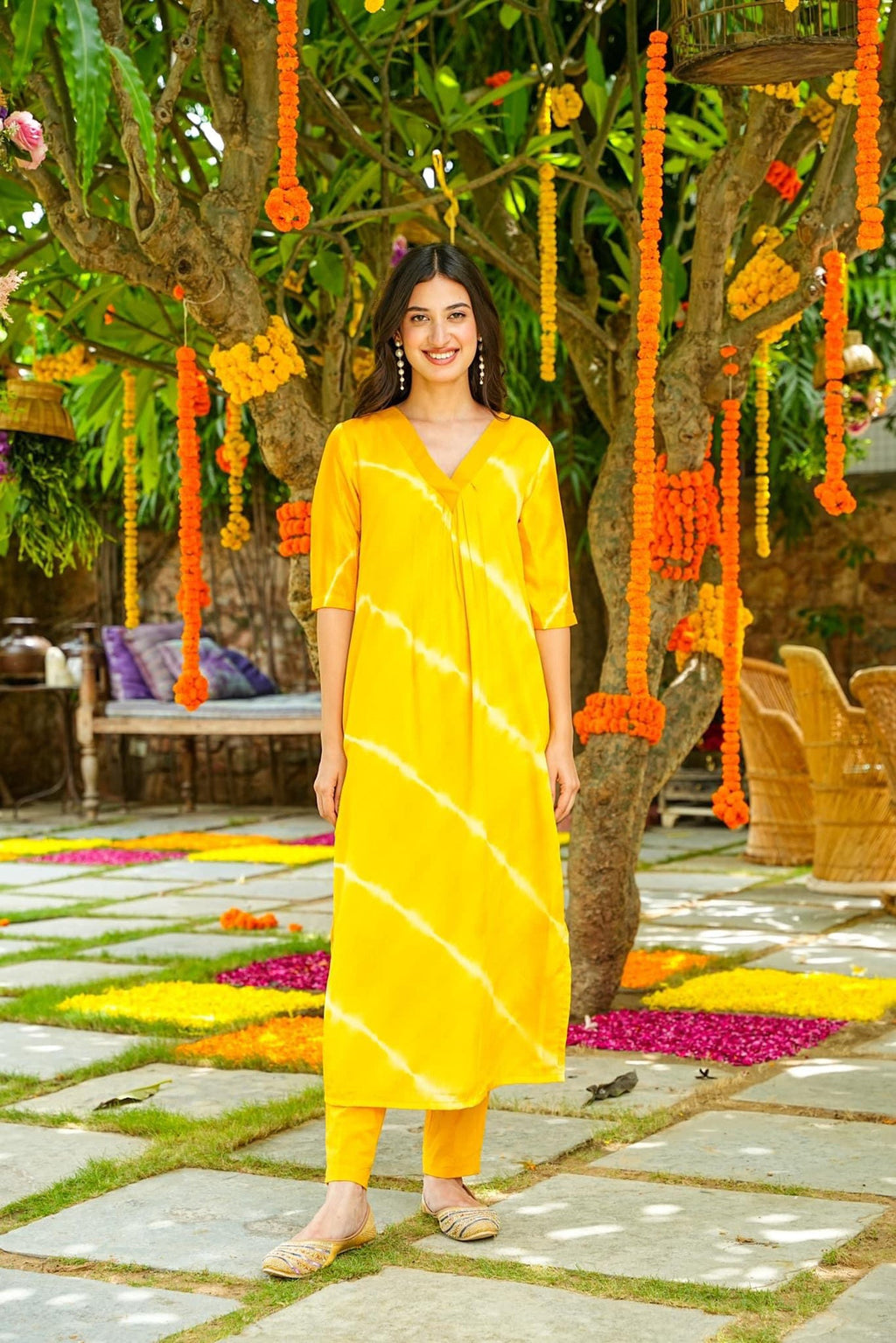 Jyoti Fashion Women's Yellow Pure Muslin Heavy Digital Printed Kurta Set