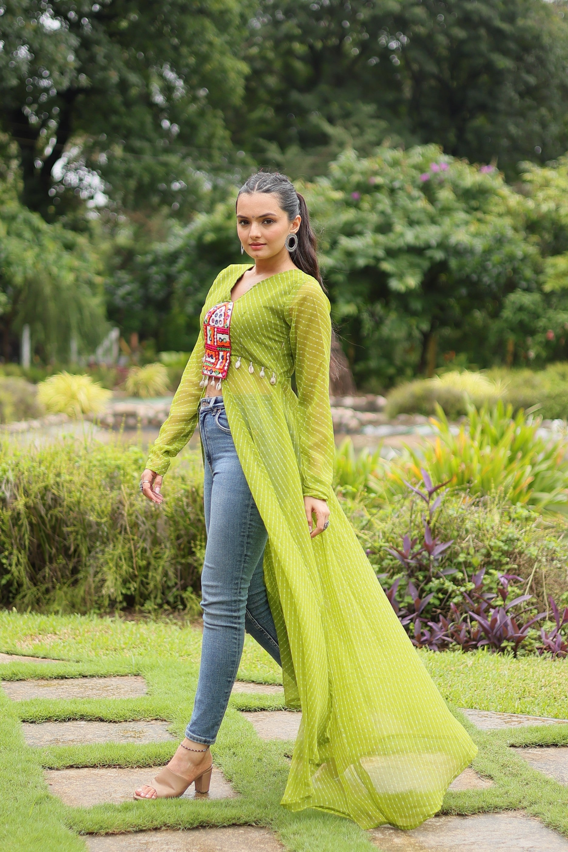 Jyoti Fashion Women's Green Faux Georgette Leheriya Print with Kutchi Patchwork Ethnic Kurta