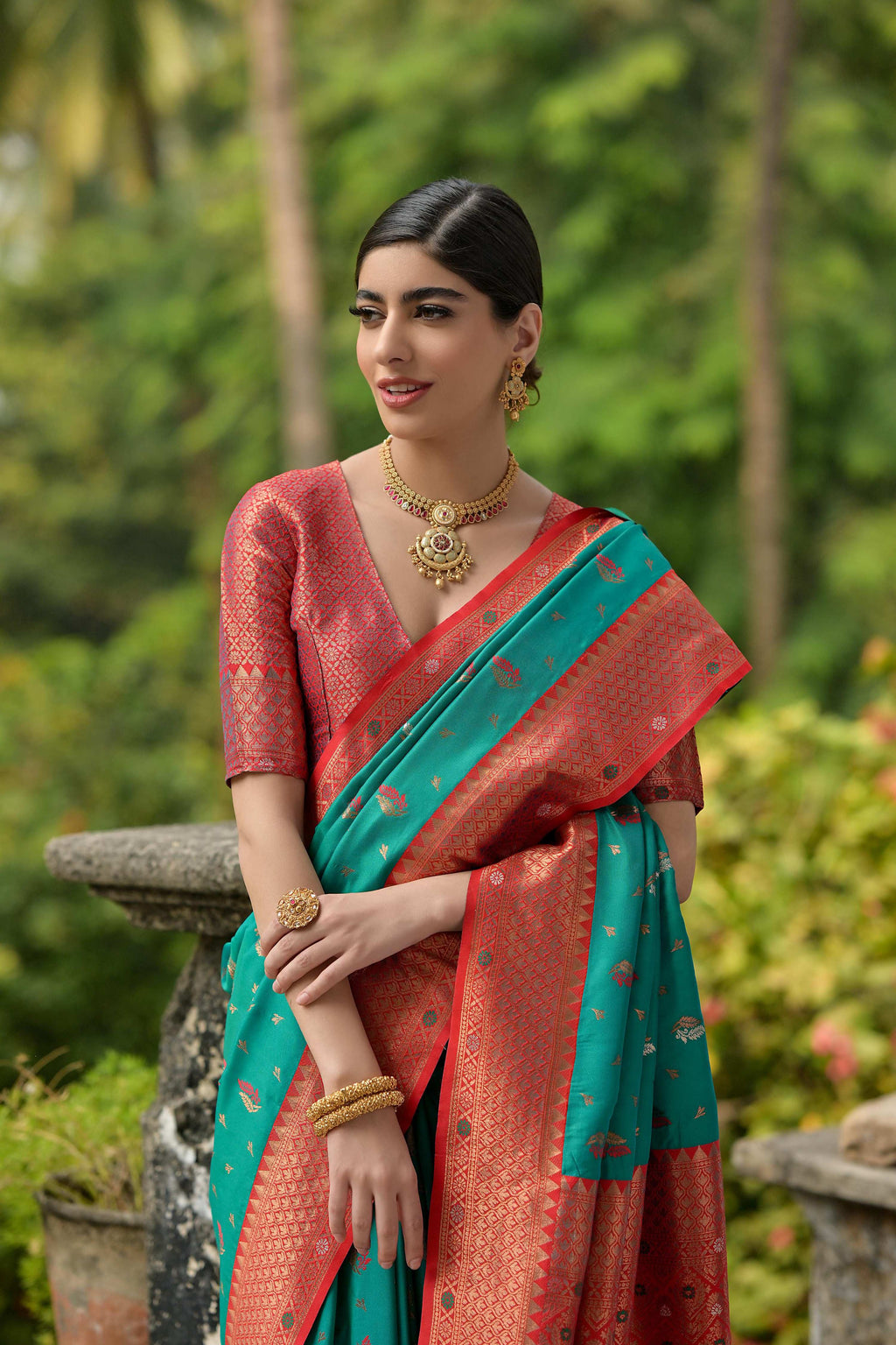Jyoti Fashion Women's Rama Banarasi Silk Zari Woven Traditional Saree with Blouse