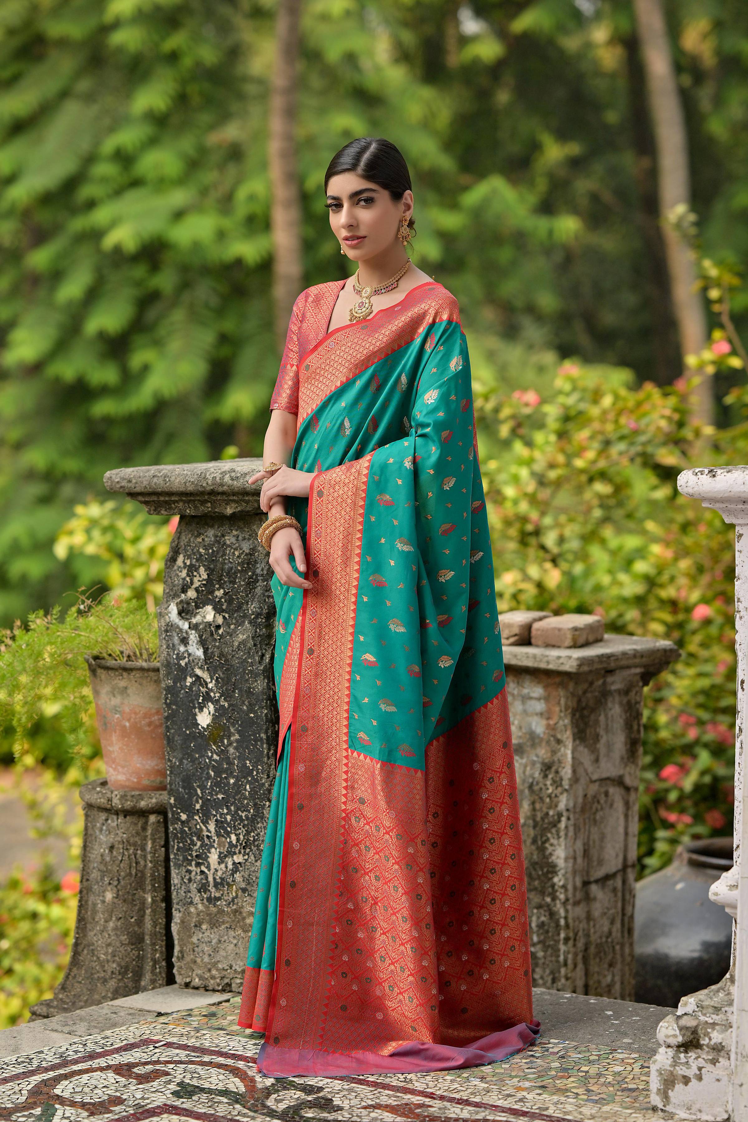 Jyoti Fashion Women's Rama Banarasi Silk Zari Woven Traditional Saree with Blouse
