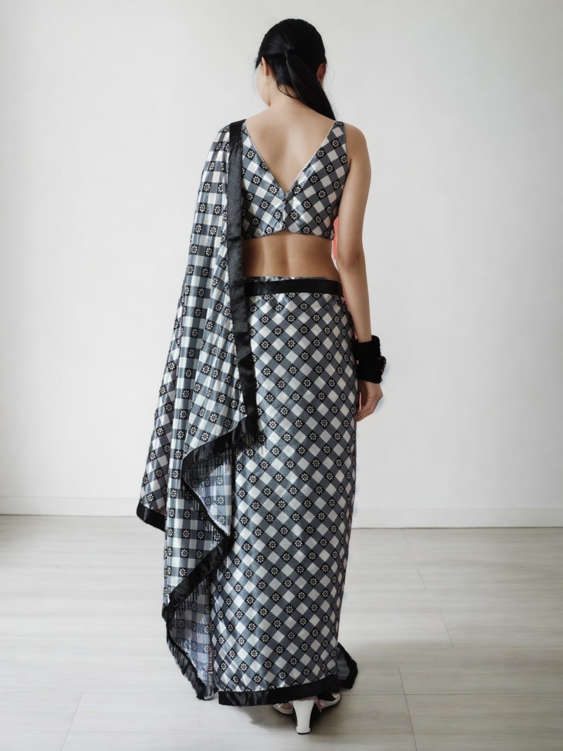Jyoti Fashion Women's Grey Chinon Digital Printed Ready To Wear Saree with Blouse