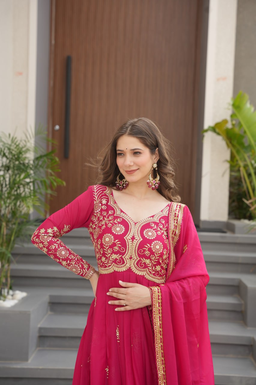 Jyoti Fashion Women's Pink Star Georgette Sequins & Zari Embroidered Anarkali Set With Dupatta