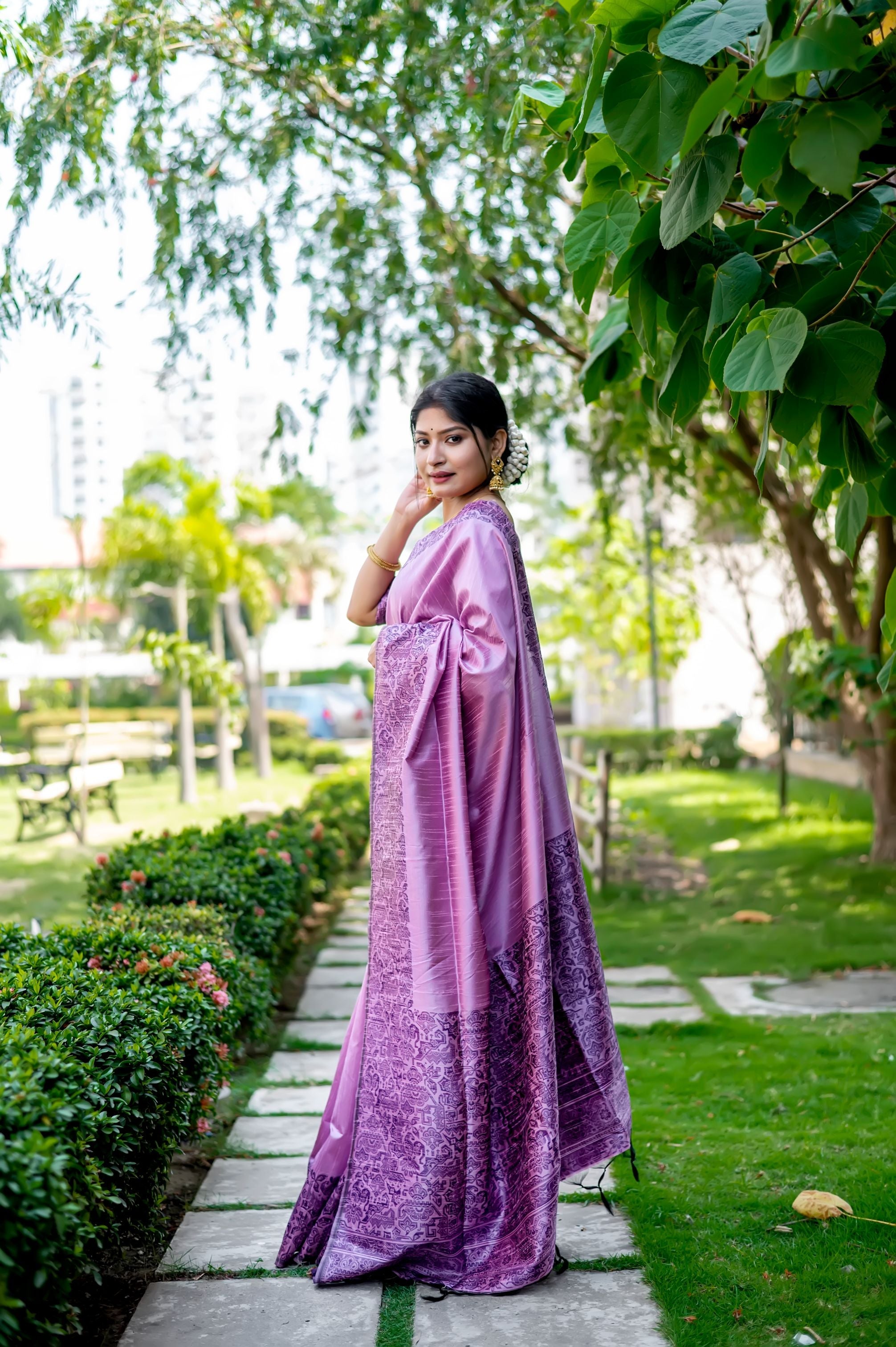 Jyoti Fashion Women's Purple Handloom Raw Silk Weaving Designer Saree with Blouse