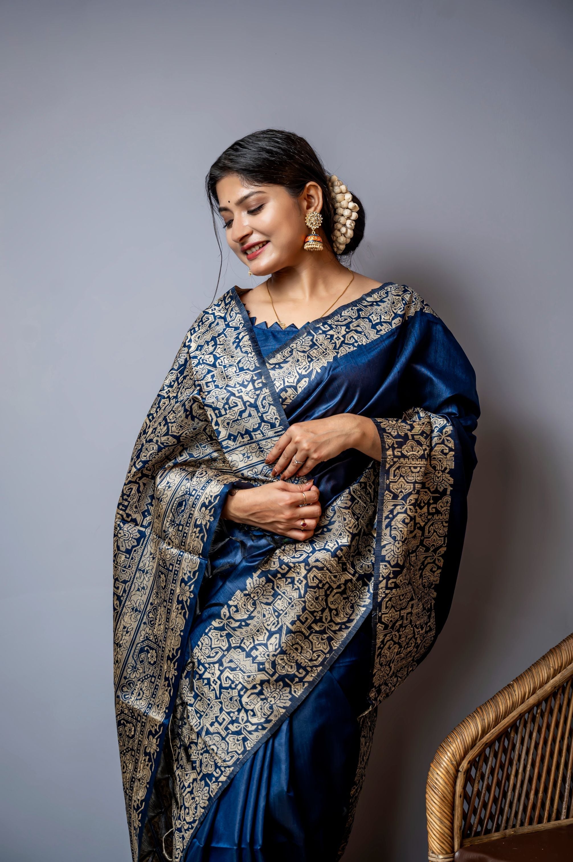 Jyoti Fashion Women's Navy Blue Handloom Raw Silk Weaving Designer Saree with Blouse
