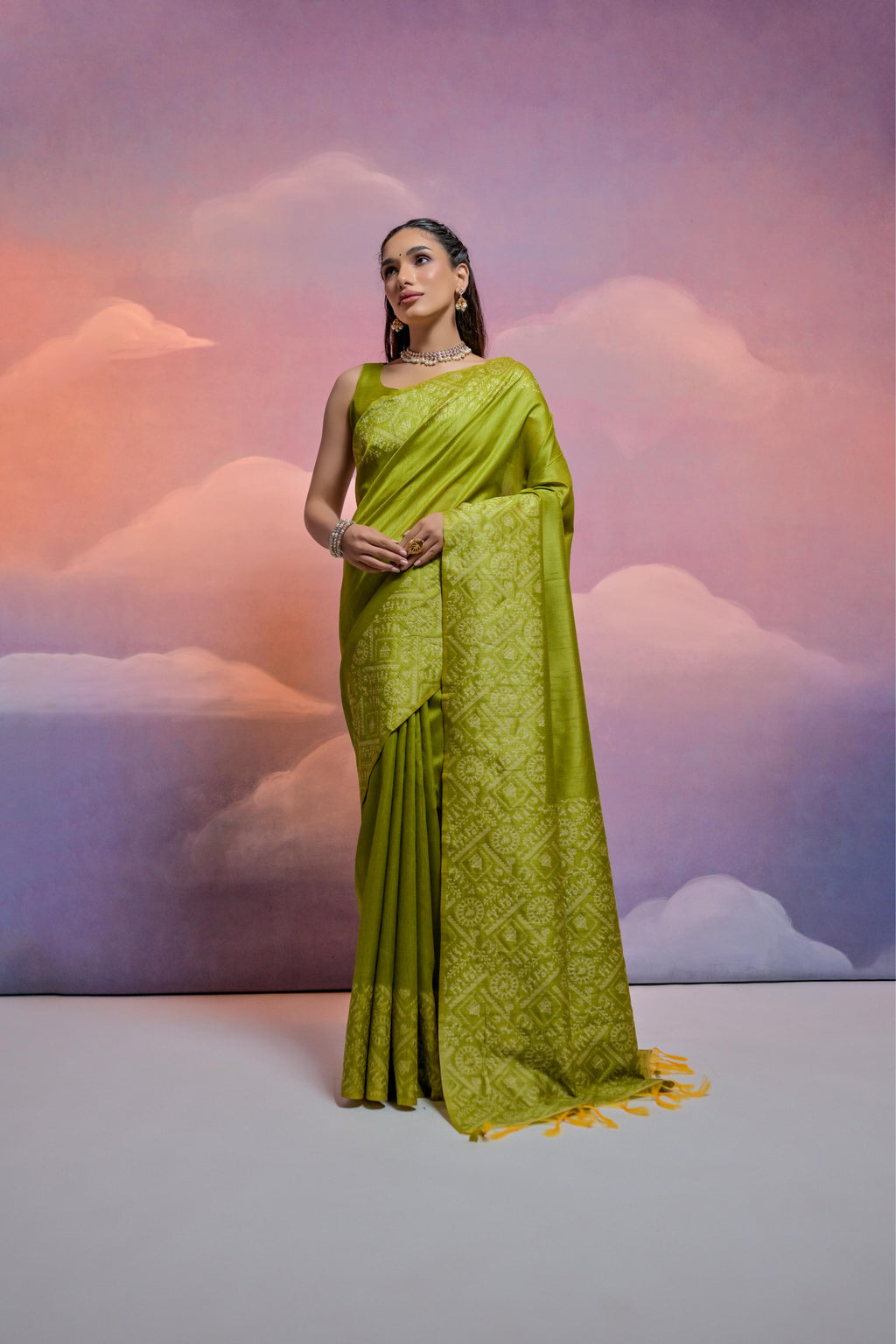 Jyoti Fashion Women's Mehendi Handloom Raw Silk Weaving Designer Saree with Blouse